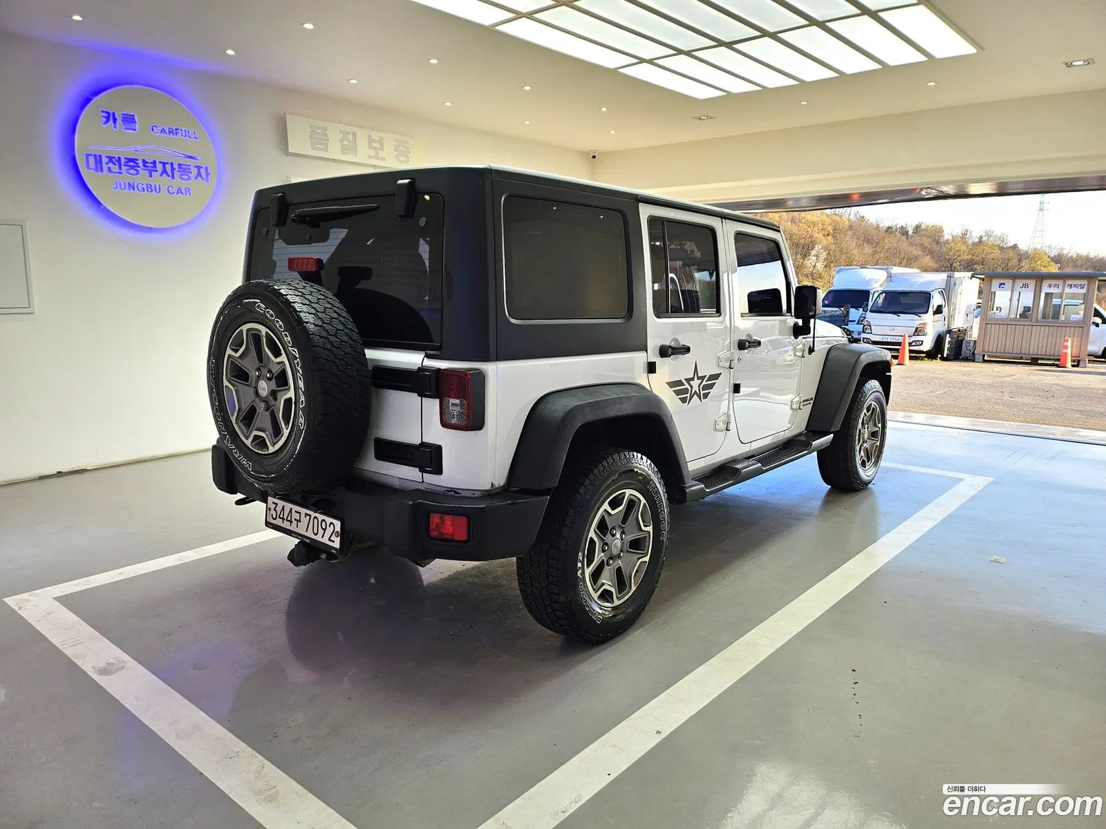 Jeep Wrangler 2014 — 15