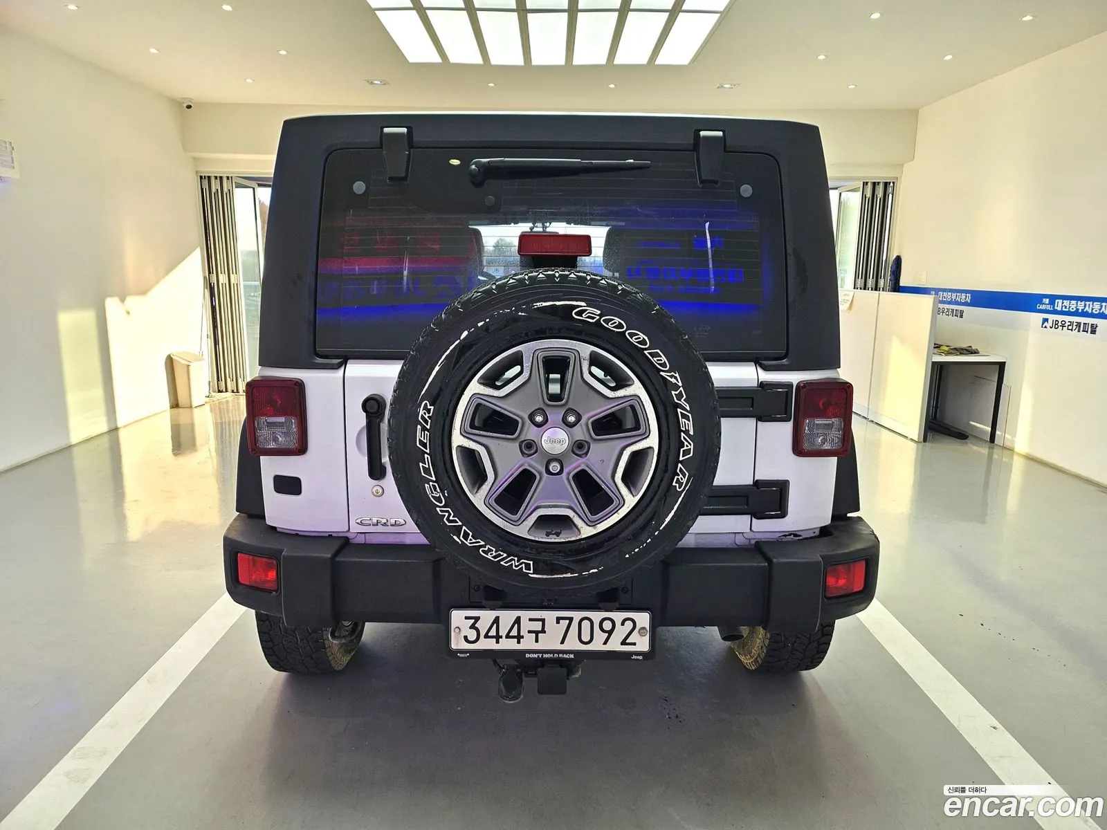 Jeep Wrangler 2014 — 13