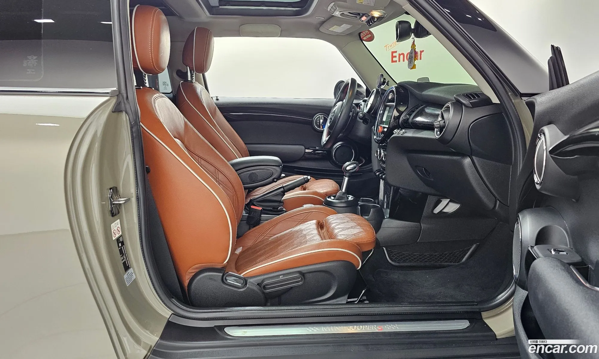 Mini Cooper S 2018 WMWXP7102KT878643 — 8