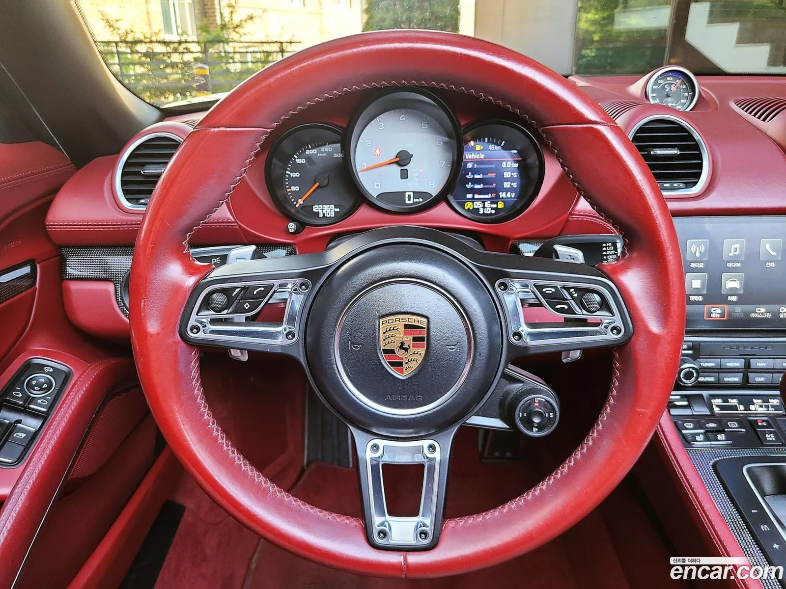 Porsche 718 Boxster 2016 — 8