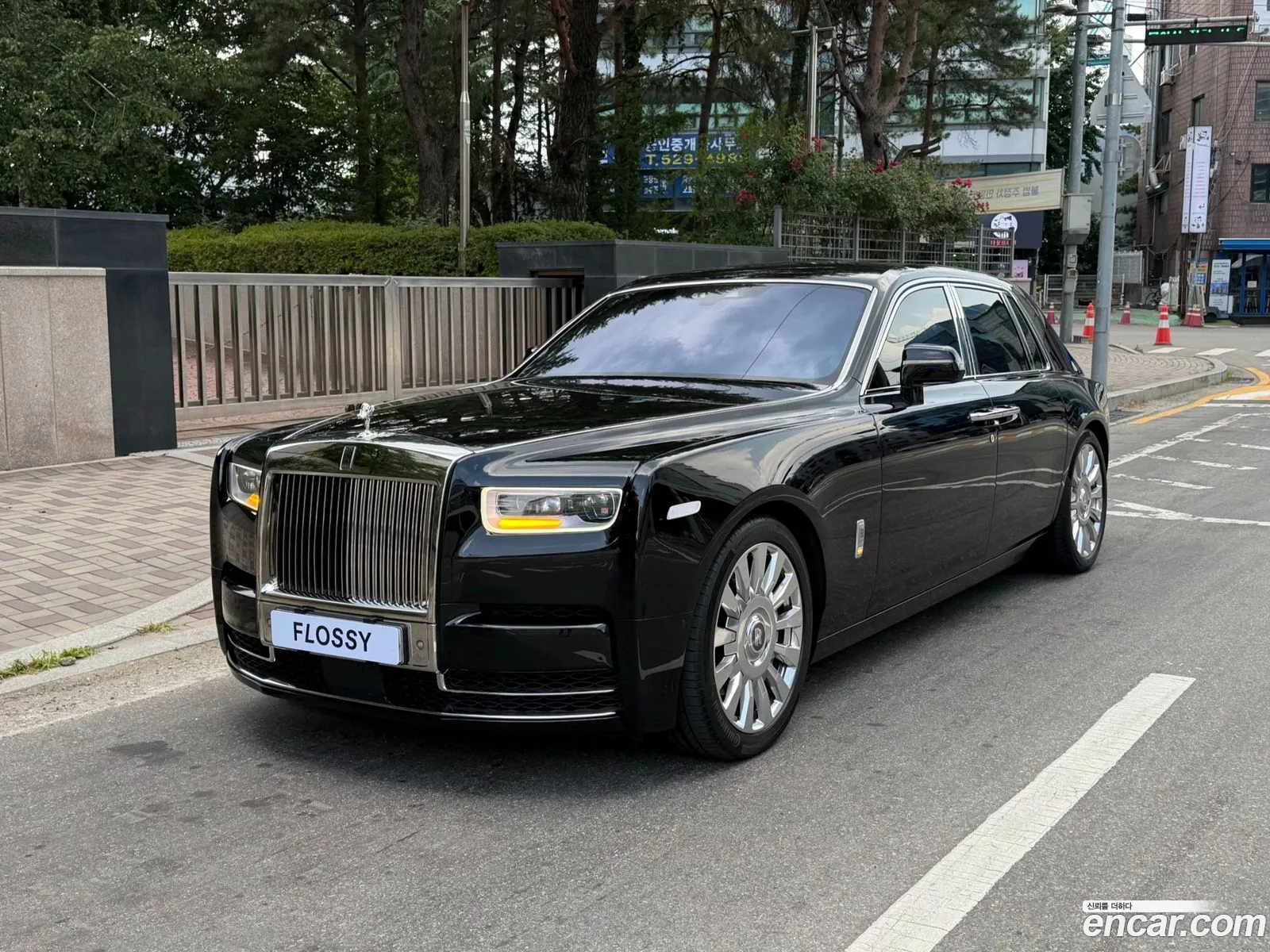 Rolls-Royce Phantom 2018 — 15