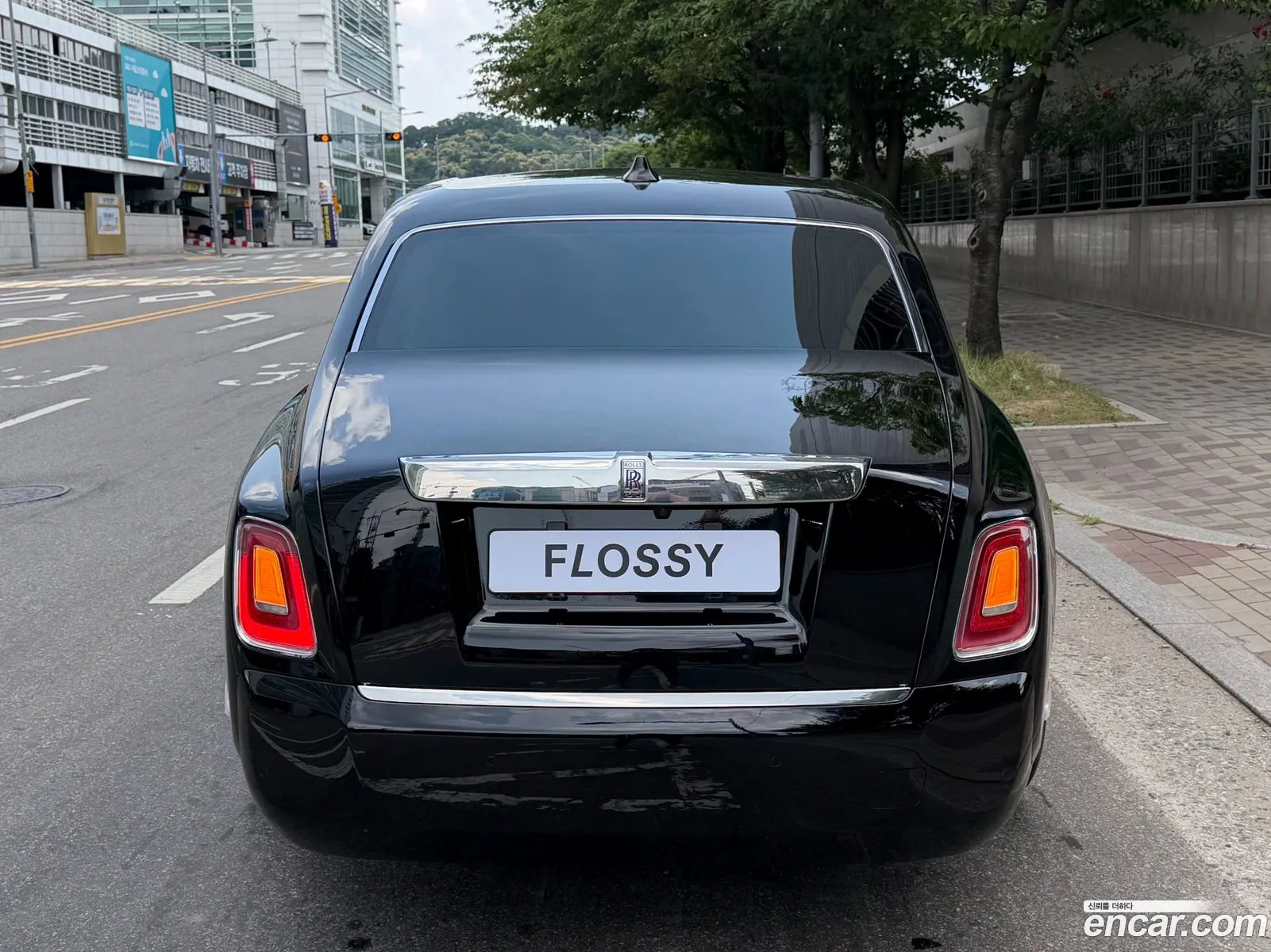 Rolls-Royce Phantom 2018 — 8