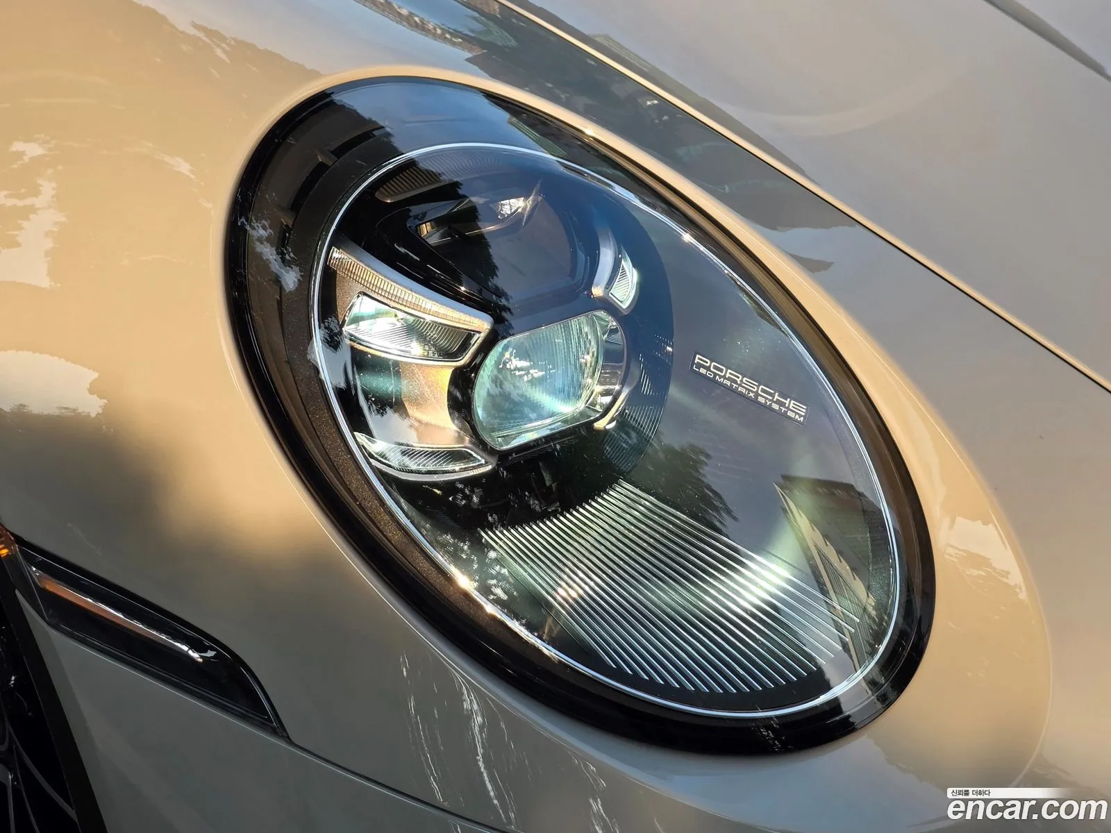 Porsche 911 2021 — 11