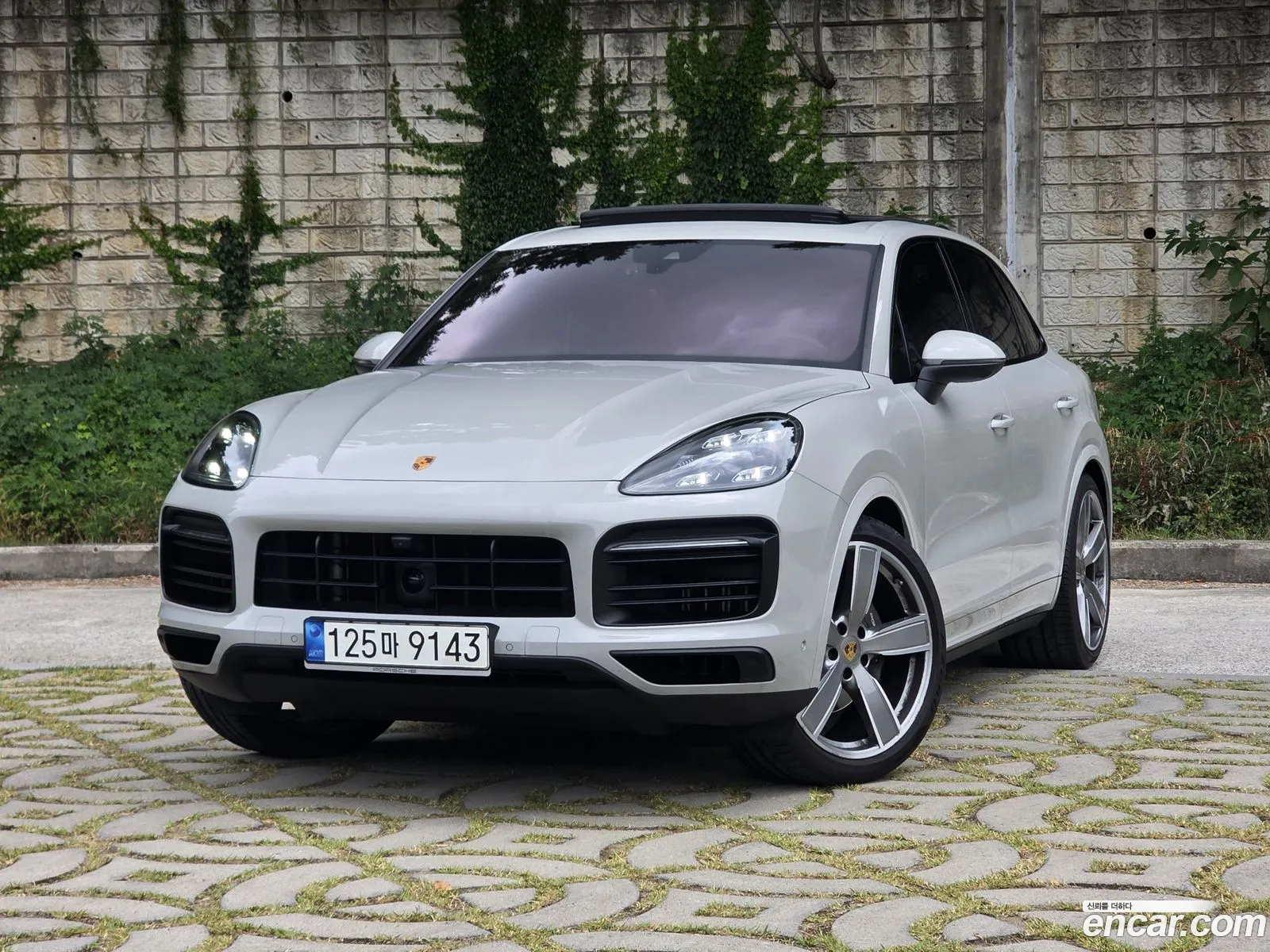 Porsche Cayenne 2022 — 3