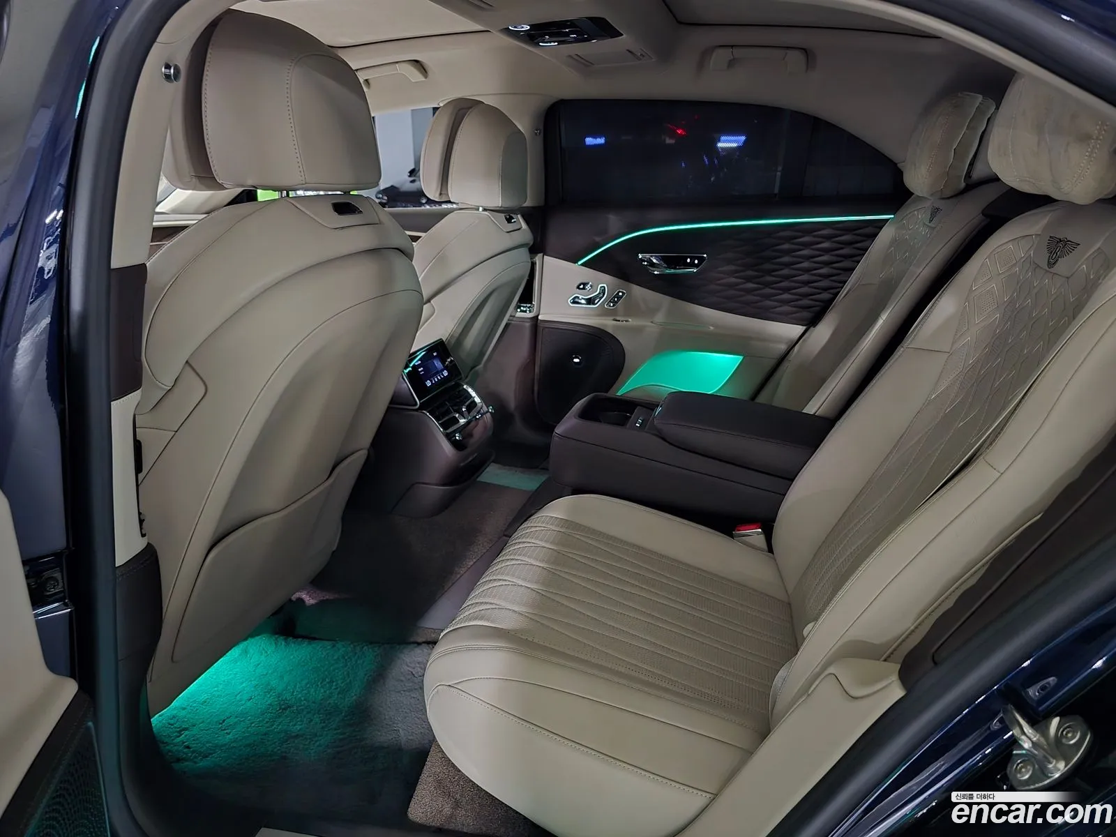 Bentley Flying Spur 2022 — 6