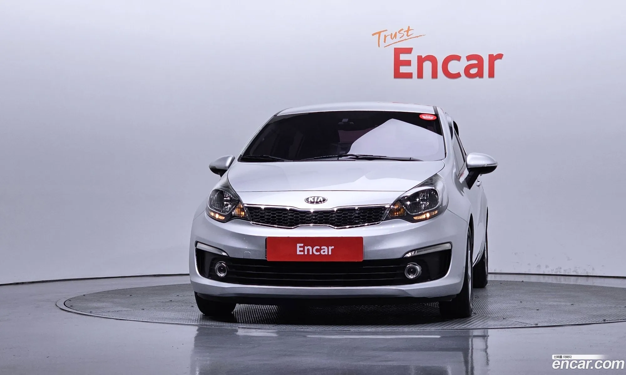 Kia Pride 2015 — 3