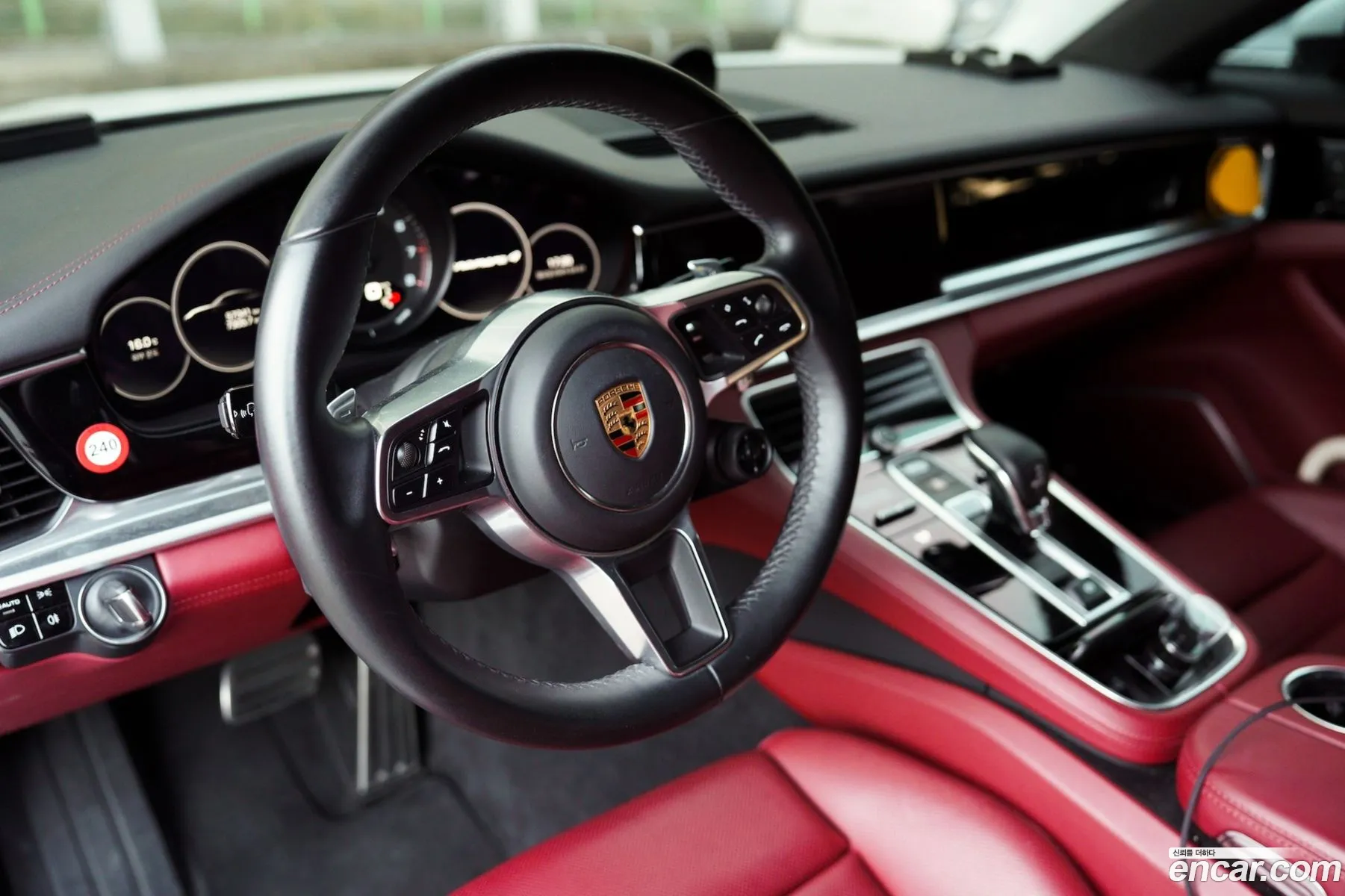 Porsche Panamera 2018 — 6