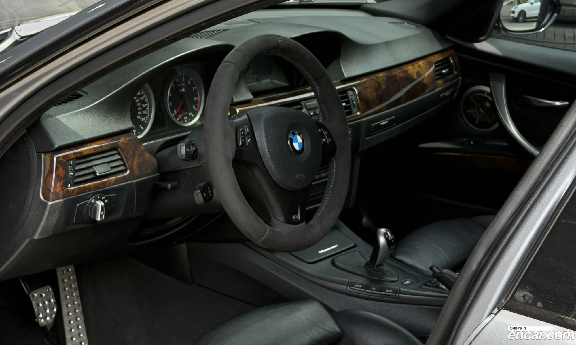 BMW M3 2009 — 4