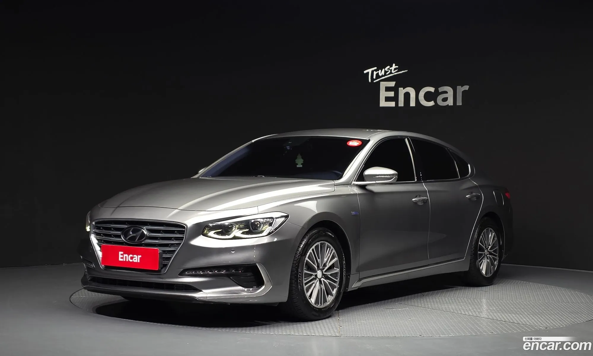 Hyundai Grandeur IG Hybrid 2017 — 4