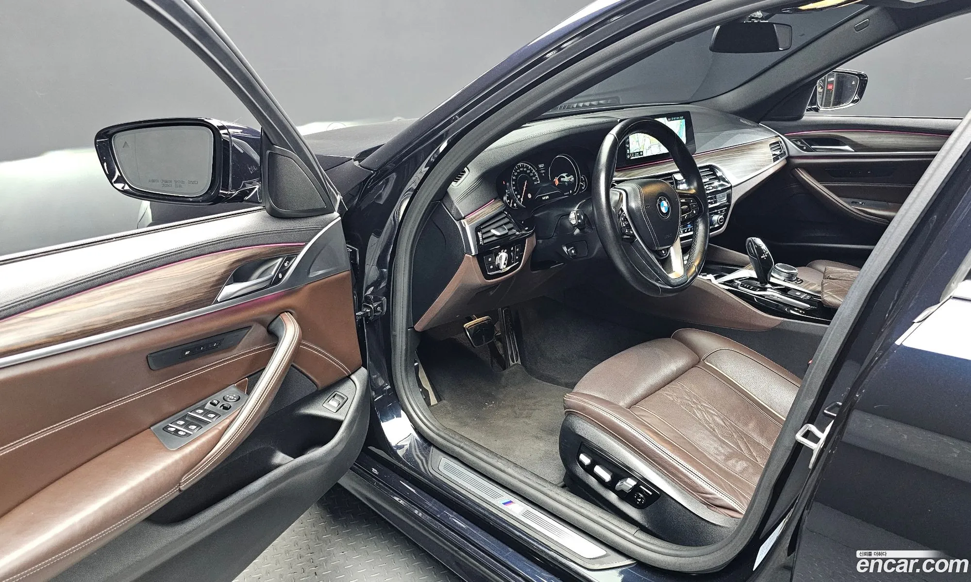 BMW 5 Series 2017 WBAJC3100JWB77108 — 17