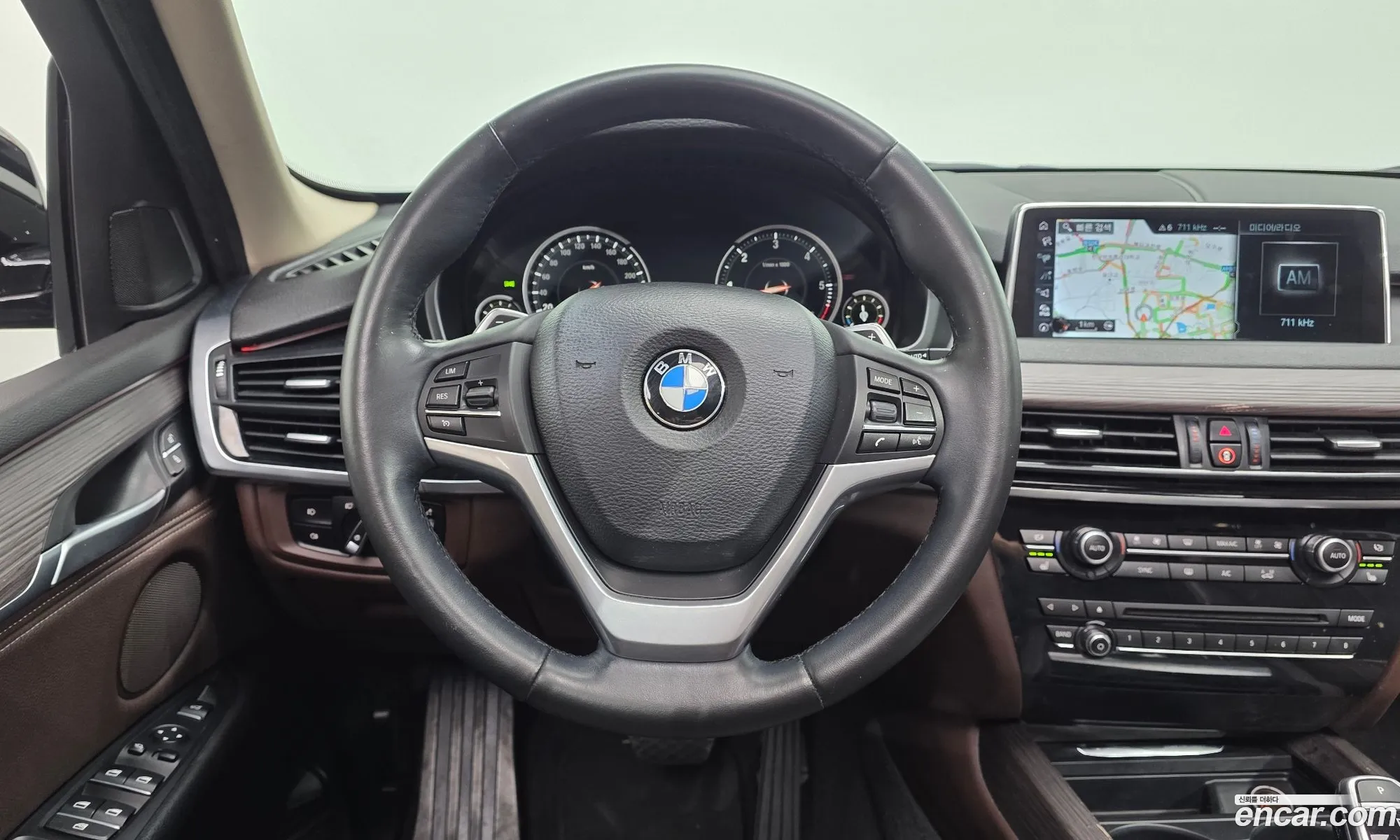 BMW X5 2017 — 3