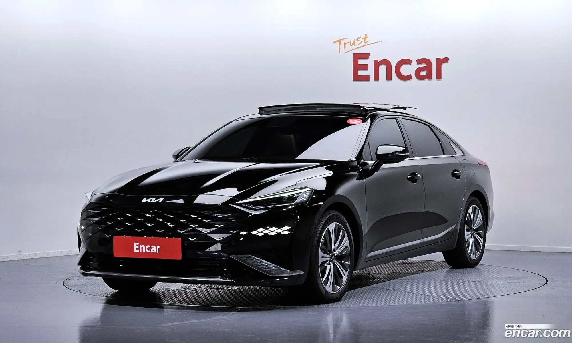 Kia K8 Hybrid 2022 — 4