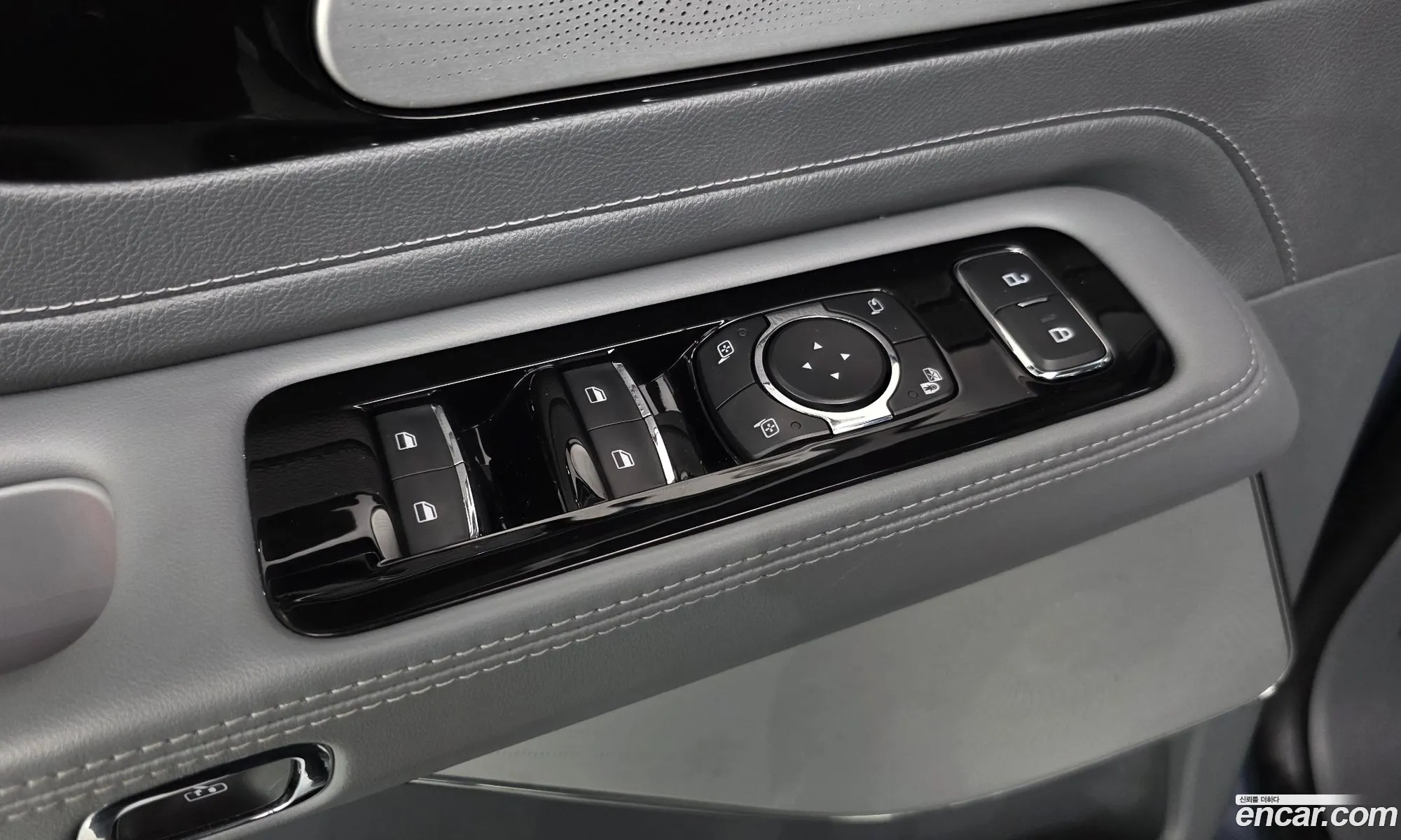 Lincoln Aviator 2021 — 11