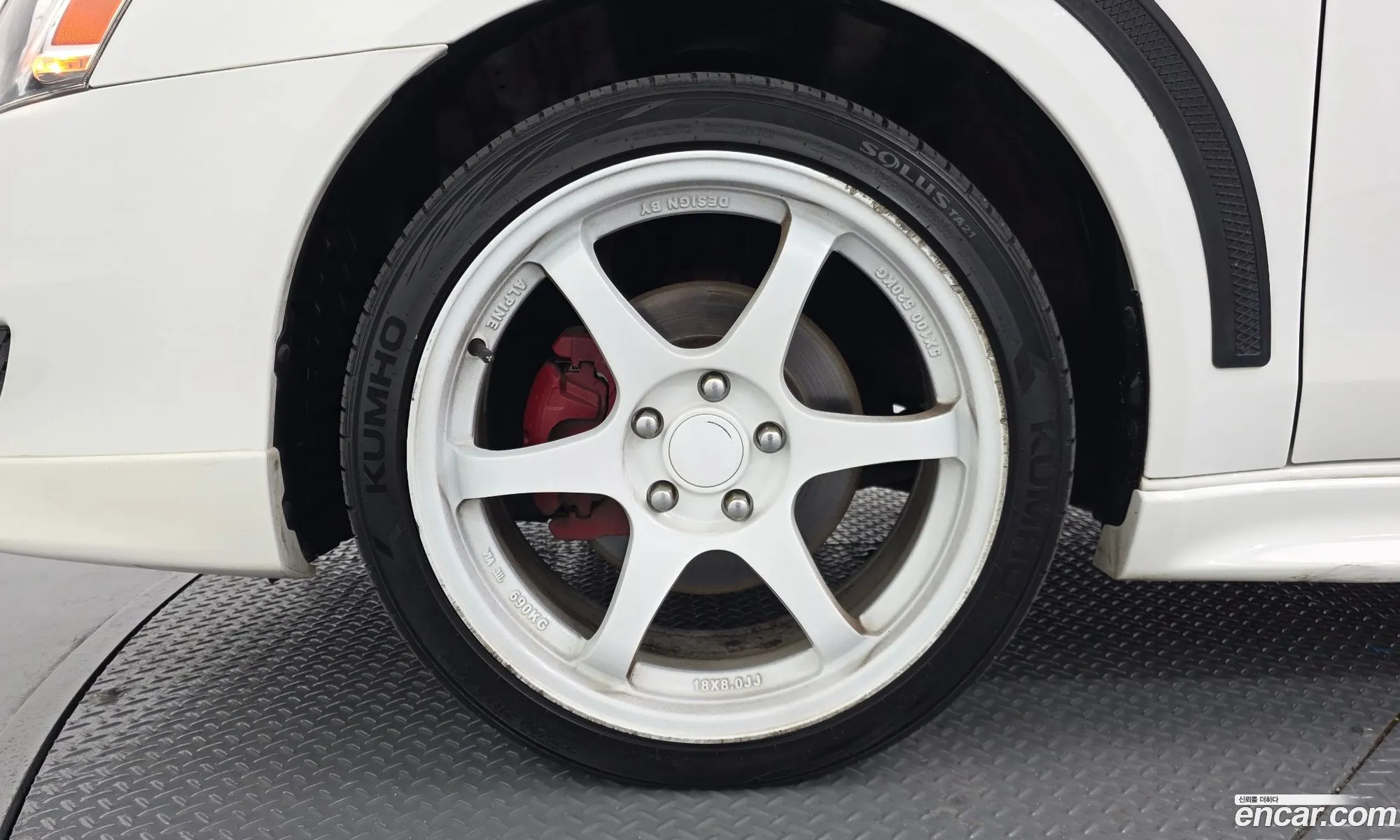 Mitsubishi Lancer