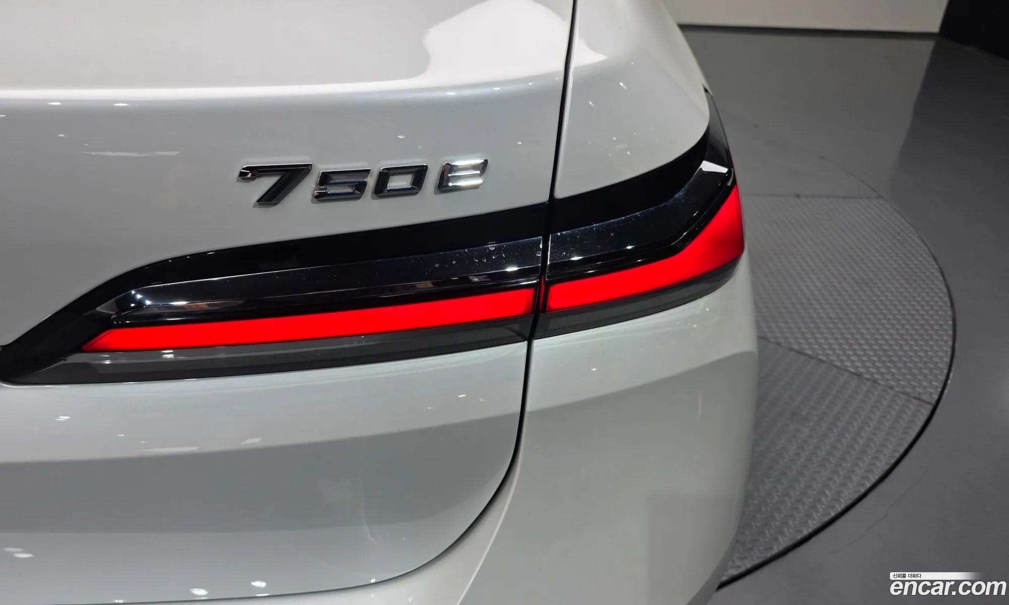 BMW 7 Series 2023 — 30