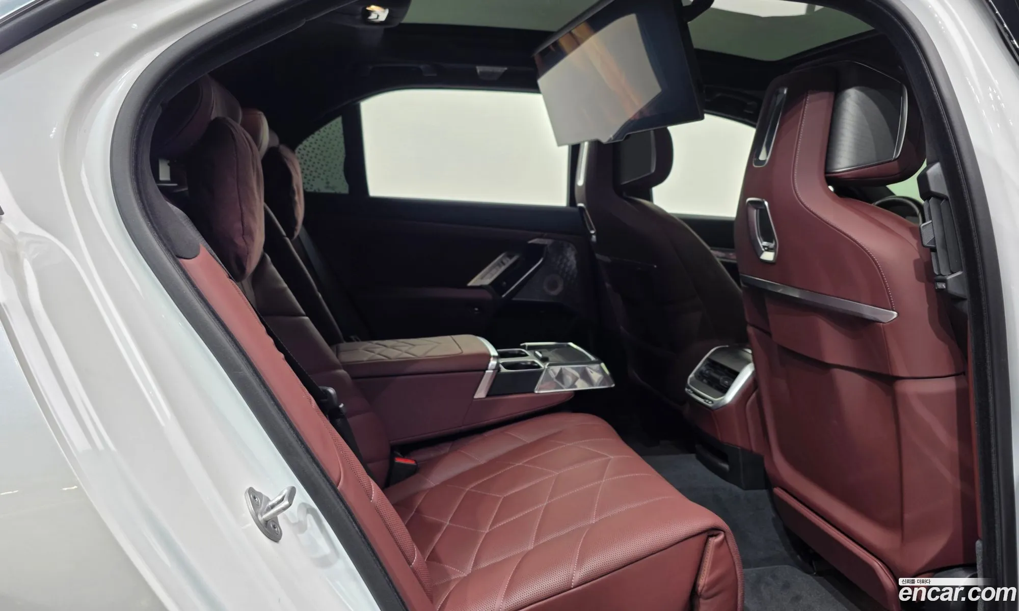 BMW 7 Series 2023 — 37