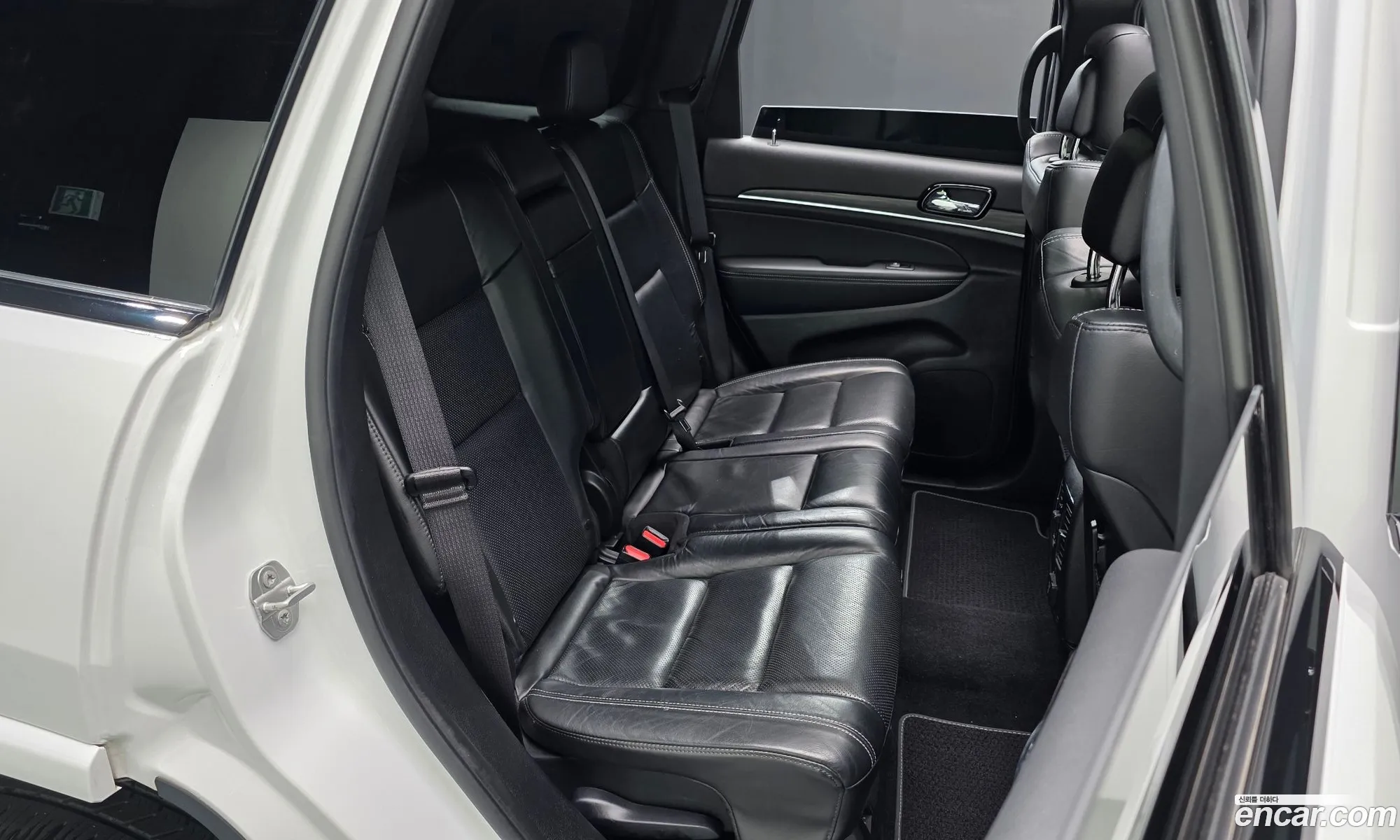 Jeep Grand Cherokee 2021 — 19