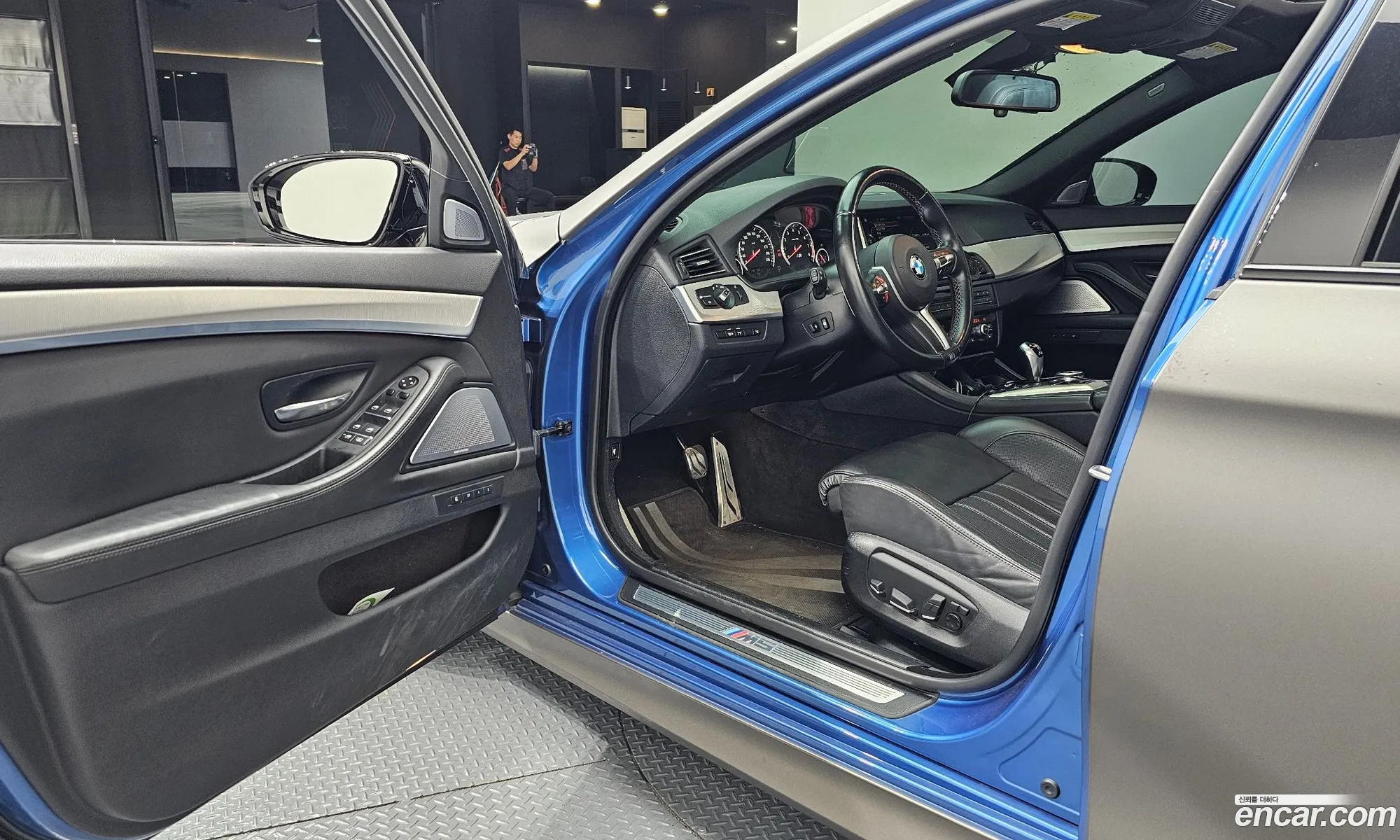 BMW M5 2015 WBSFV910XFD095305 — 2