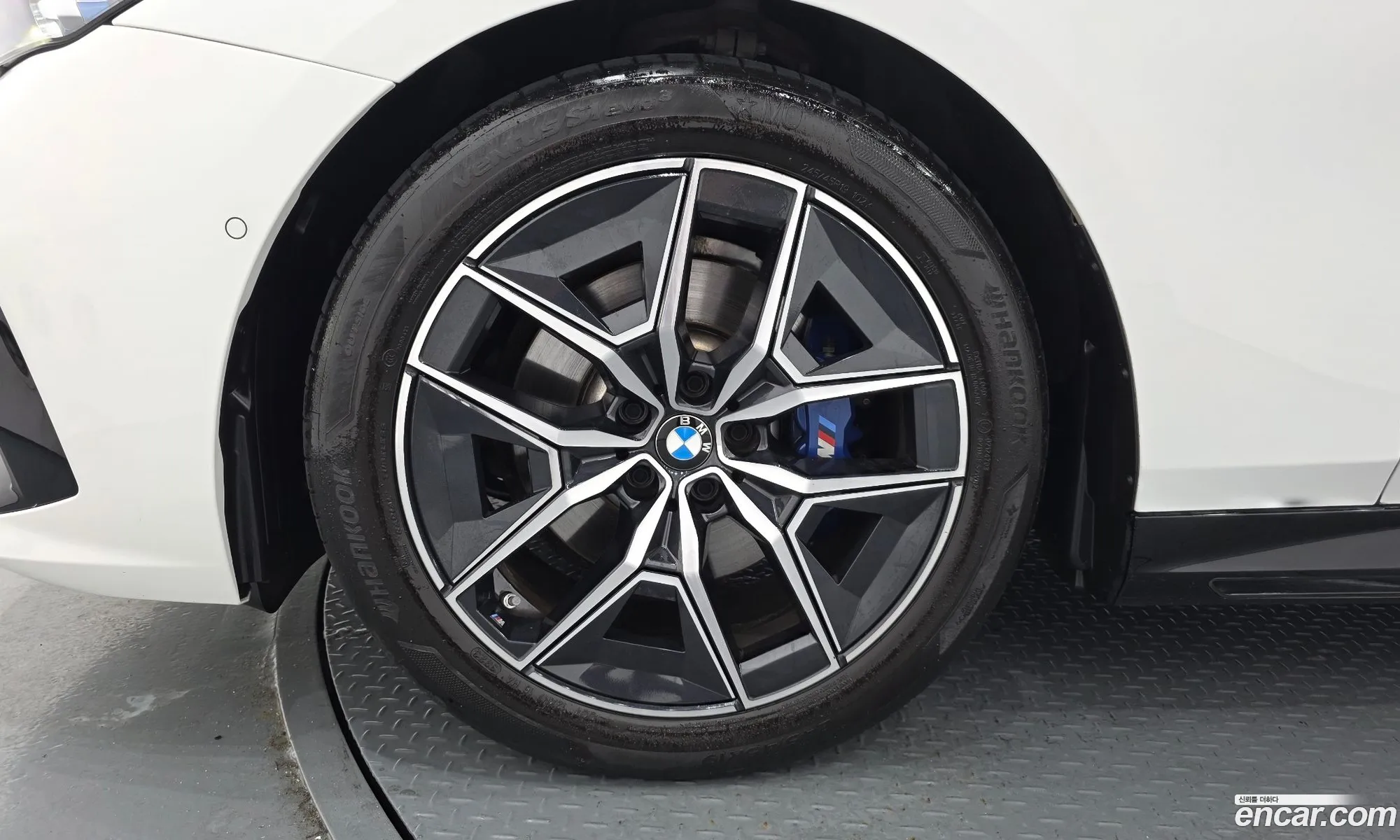 BMW 5 Series 2023 WBA21FJ01RCP89307 — 10