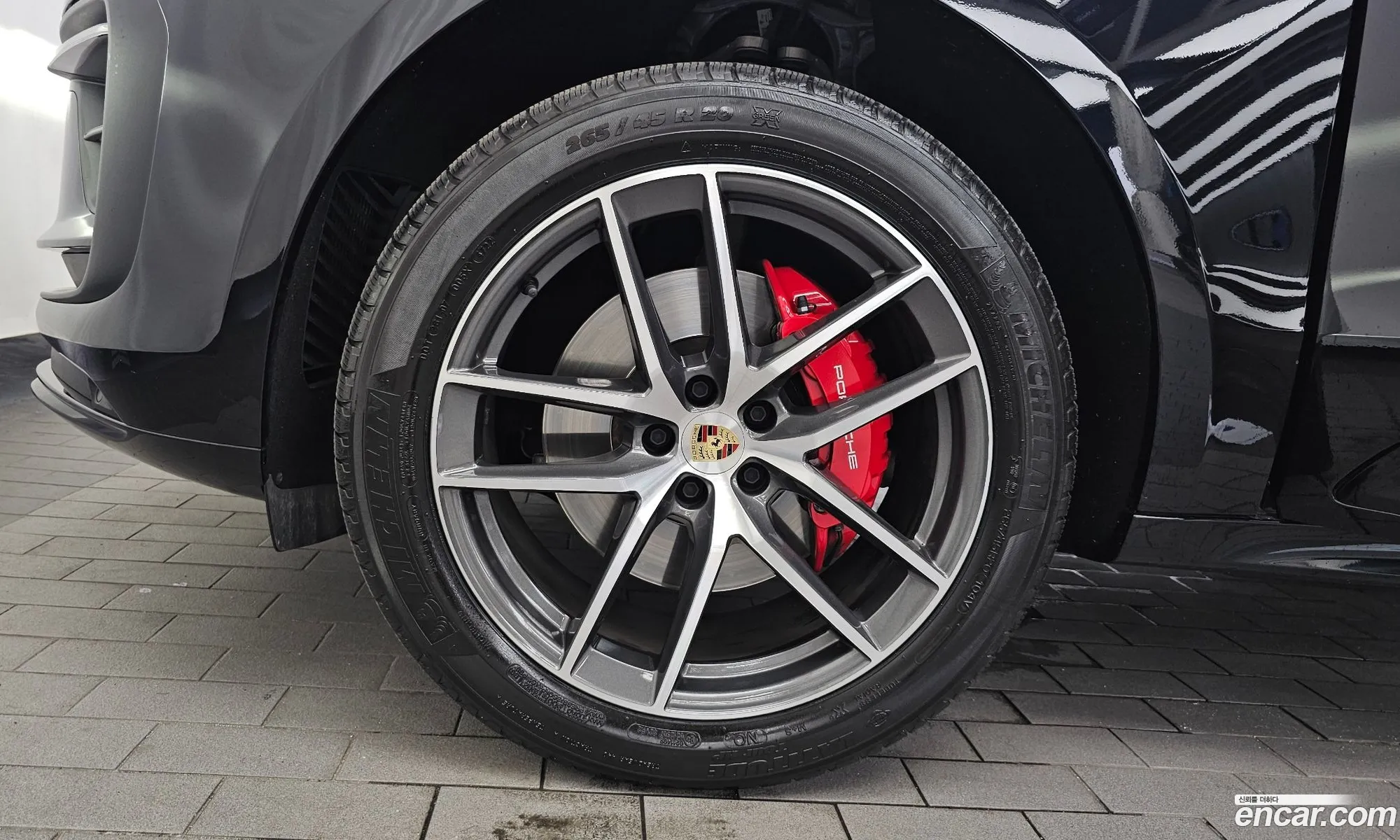 Porsche Macan 2023 WP1AG2958PLB51590 — 31