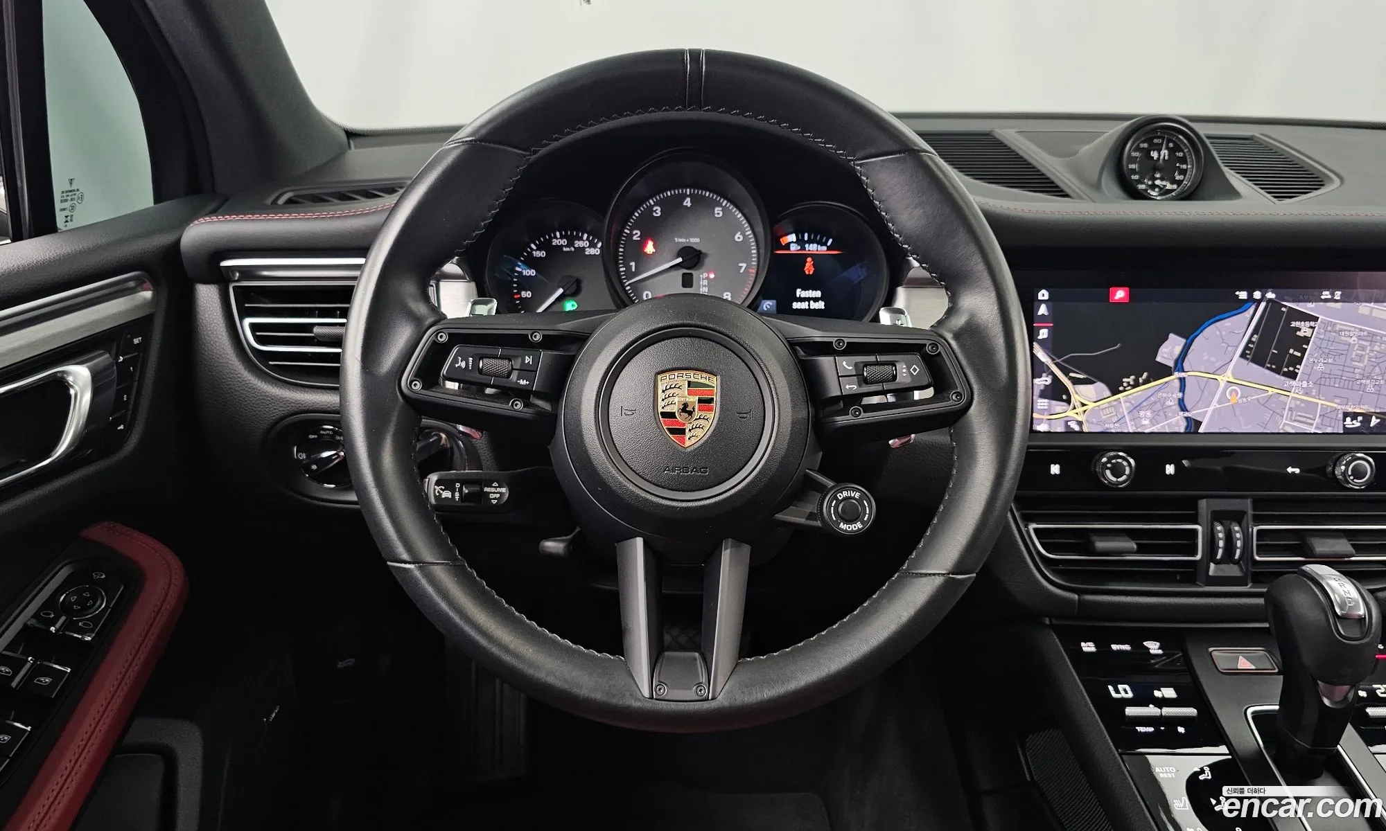 Porsche Macan 2023 WP1AG2958PLB51590 — 30