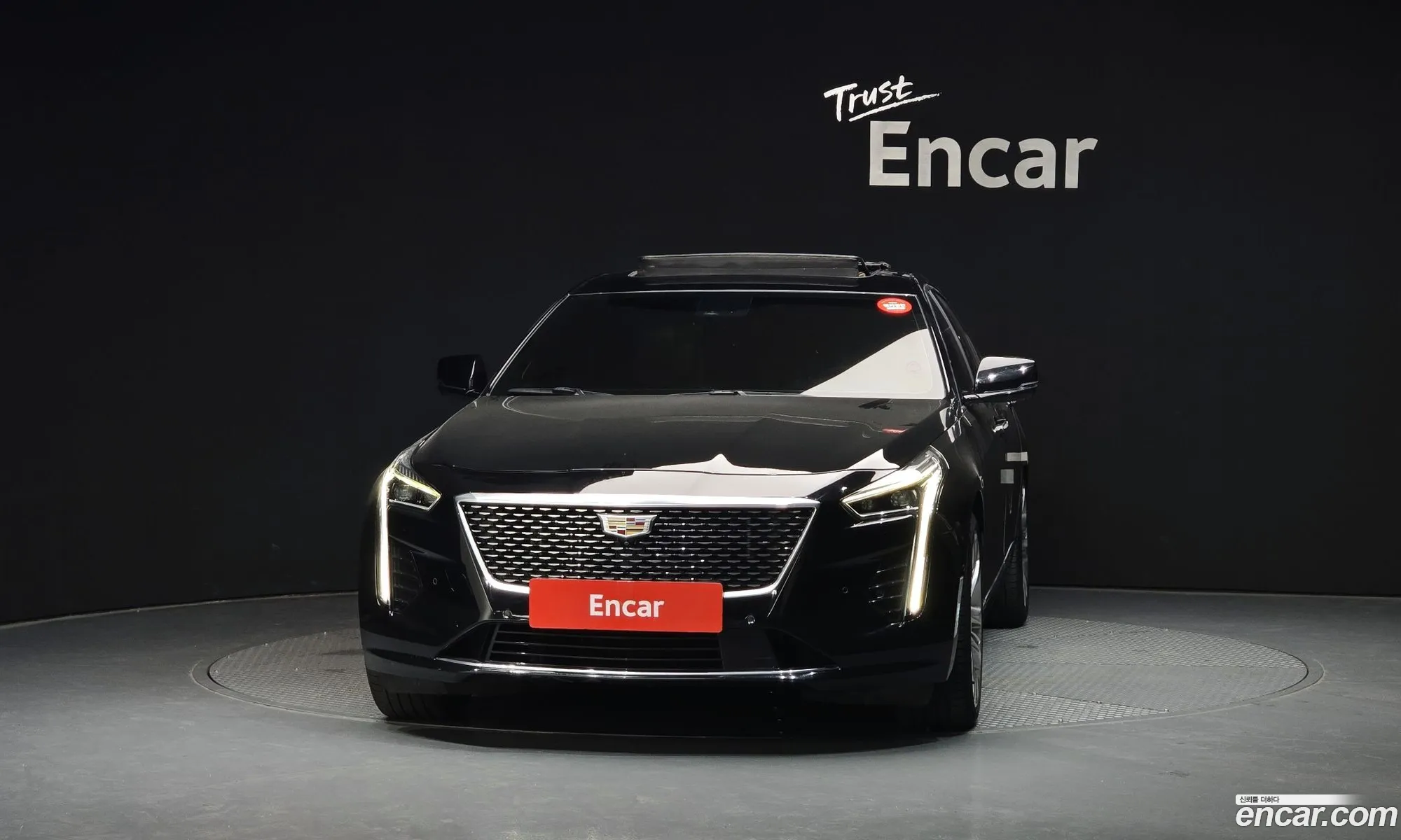 Cadillac CT6 2019 1G6K95RS8KU135337 — 29