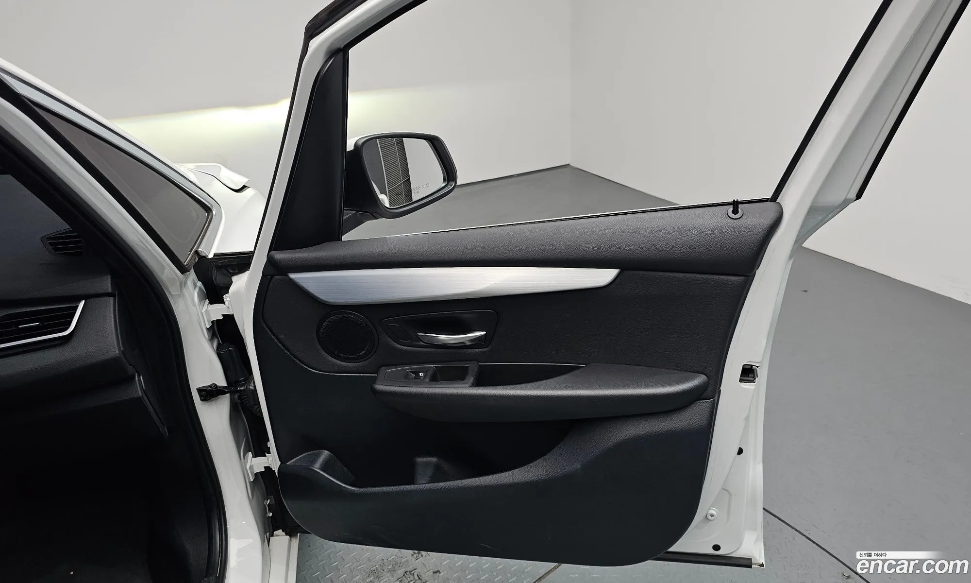 BMW 2 Series Active Tourer 2019 — 14