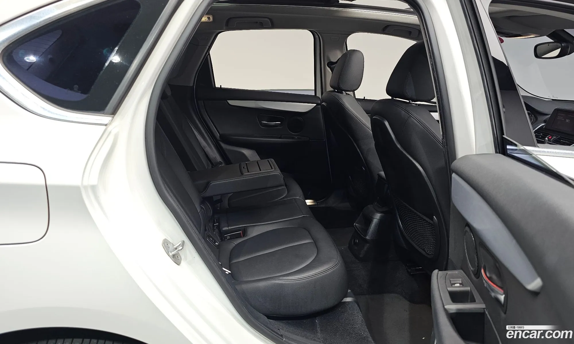 BMW 2 Series Active Tourer 2019 — 23