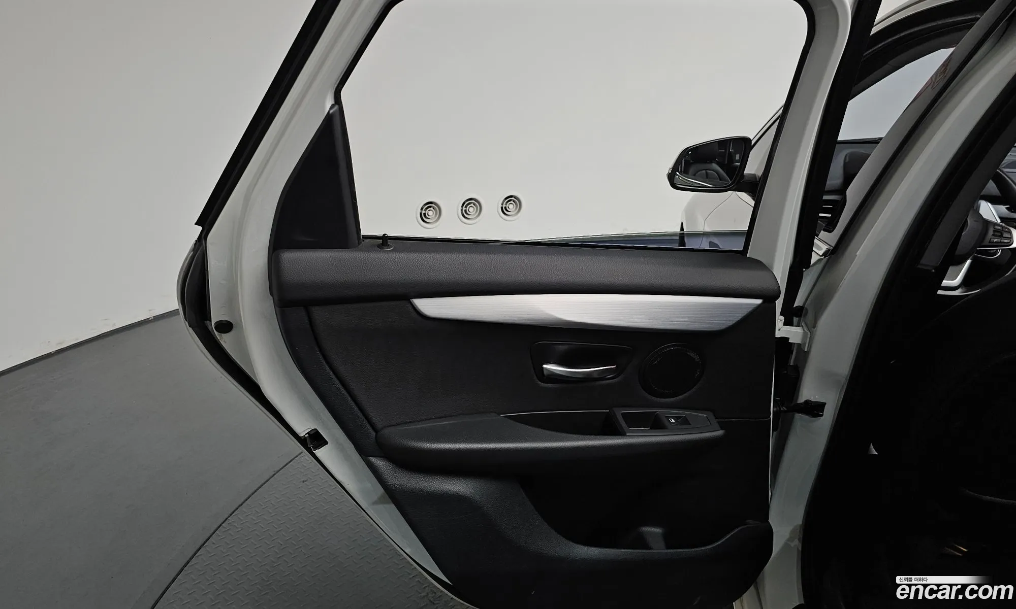 BMW 2 Series Active Tourer 2019 — 16
