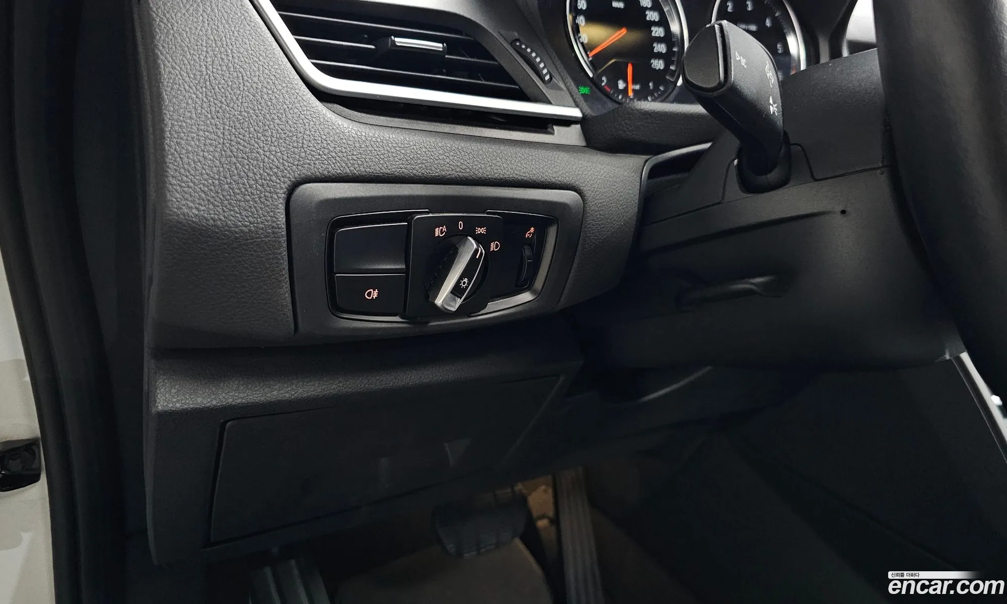 BMW 2 Series Active Tourer 2019 — 9