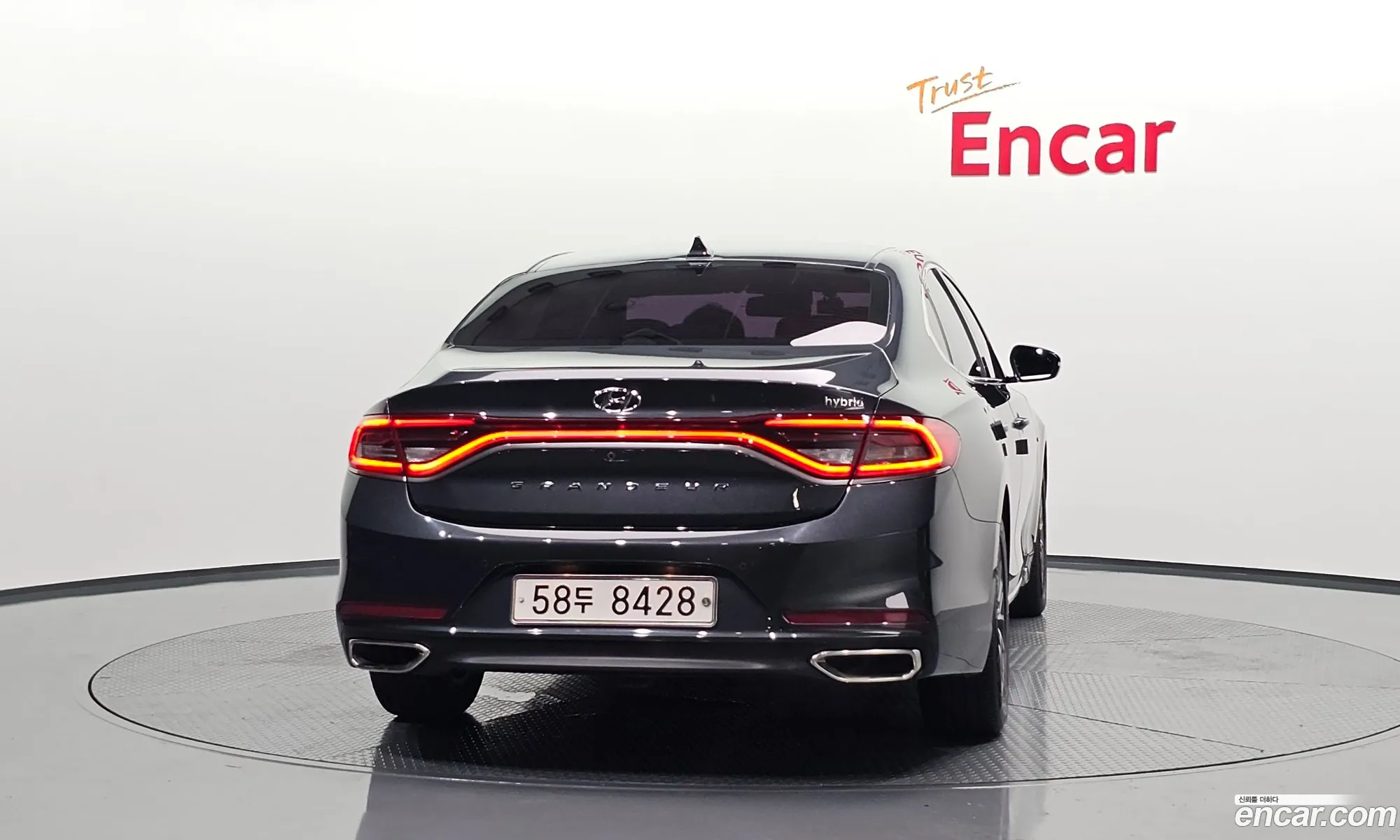Hyundai Grandeur IG Hybrid 2017 — 4
