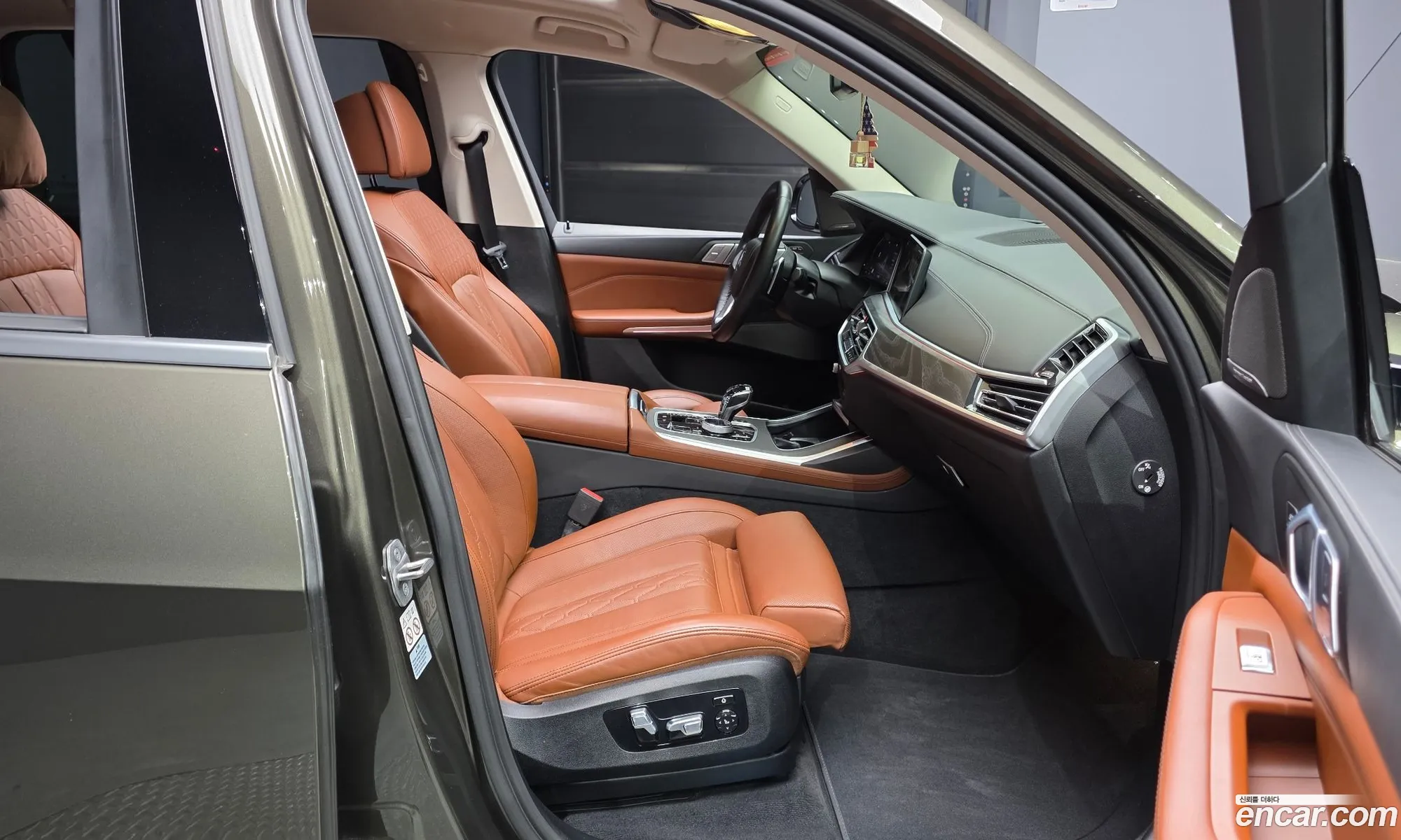 BMW X7 2022 WBACW2102N9L04582 — 11