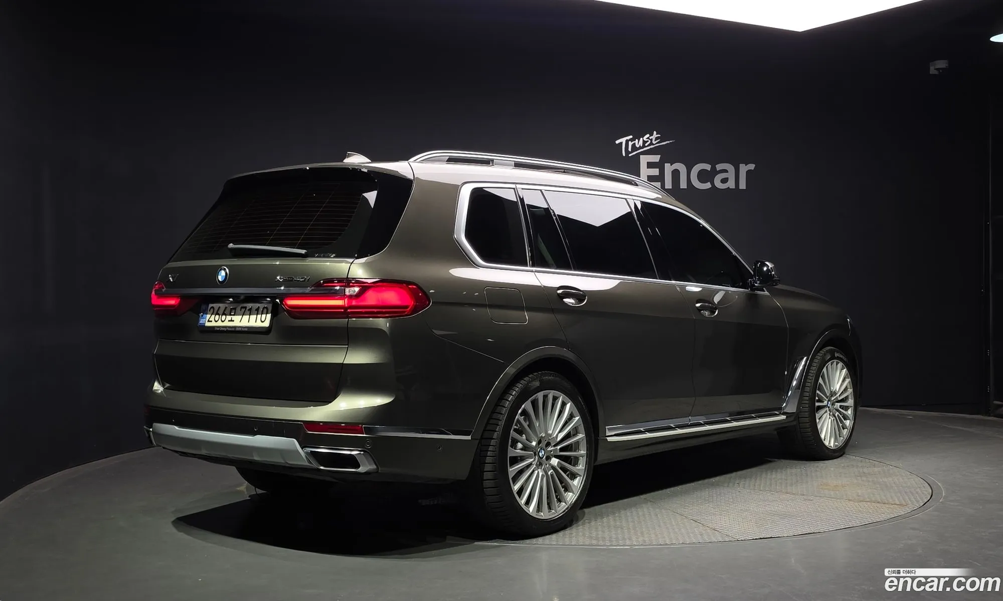 BMW X7 2022 WBACW2102N9L04582 — 7