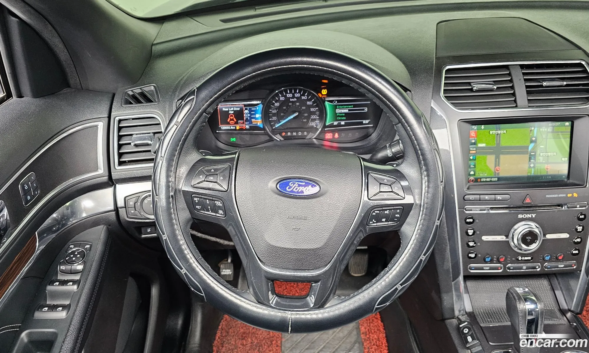 Ford Explorer 2017 1FM5K8F86HGD32244 — 4