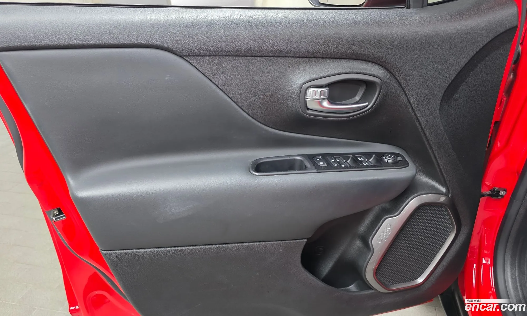 Jeep Renegade 2021 1C4NJCDB9MPM71691 — 12