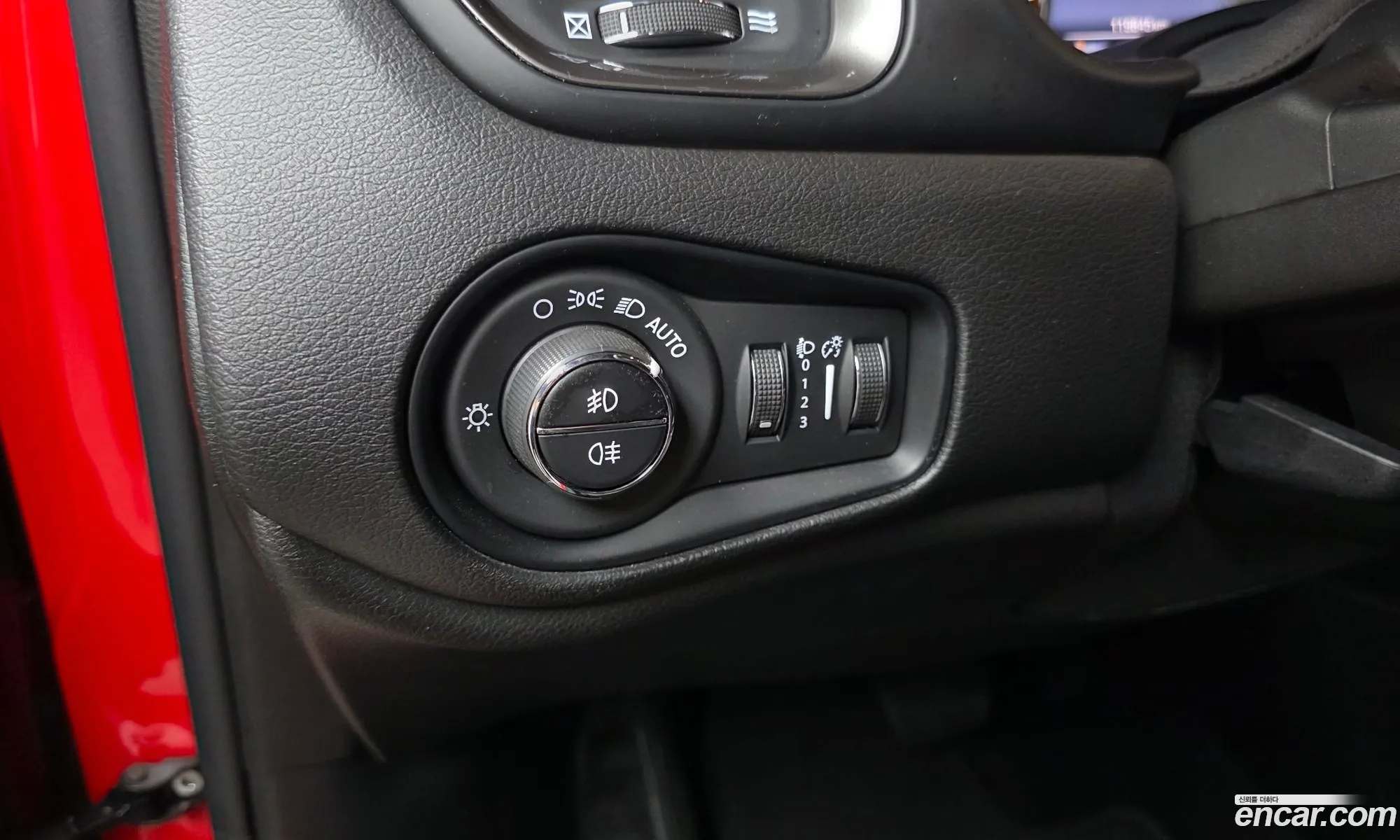 Jeep Renegade 2021 1C4NJCDB9MPM71691 — 8