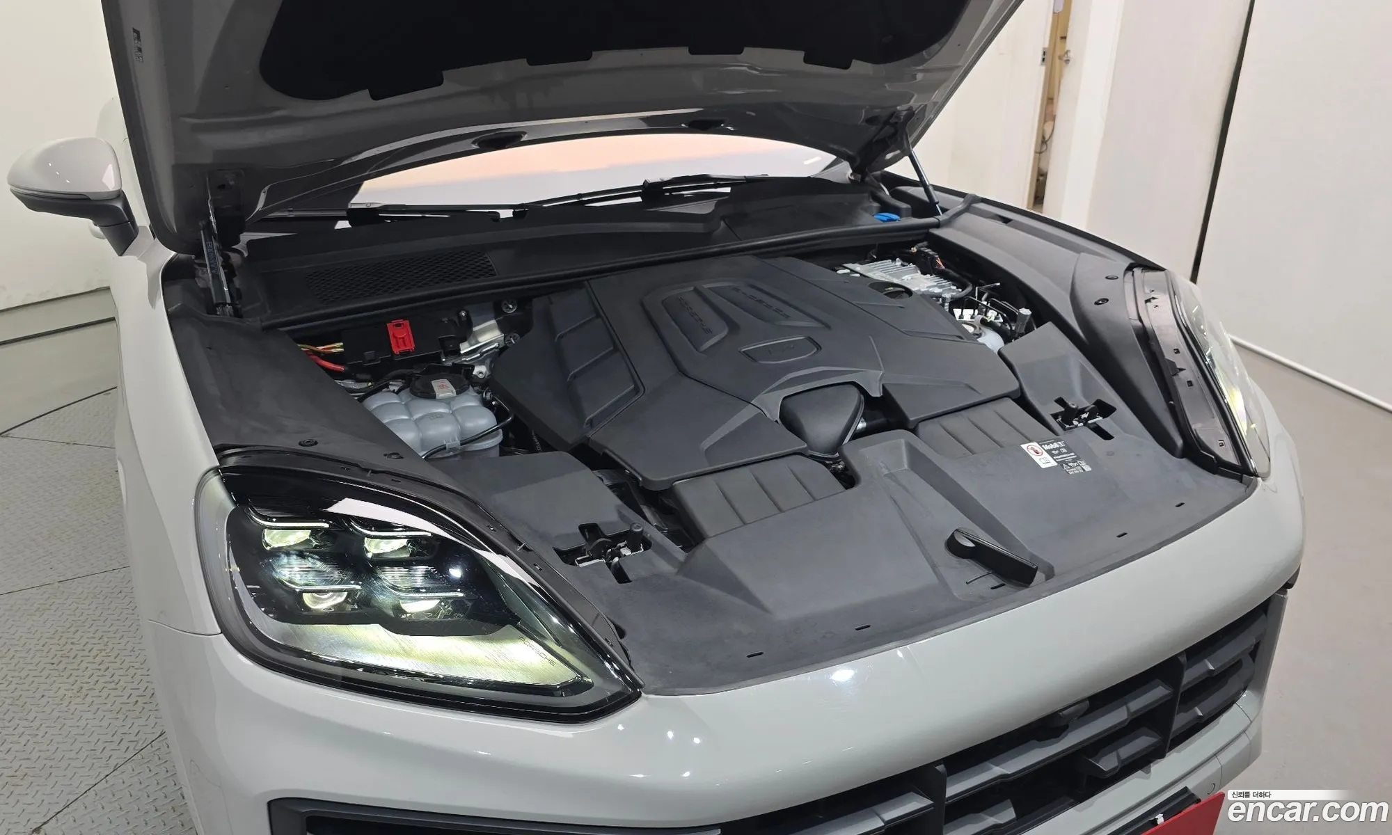 Porsche Cayenne 2024 WP1BE29Y7SDA67106 — 5