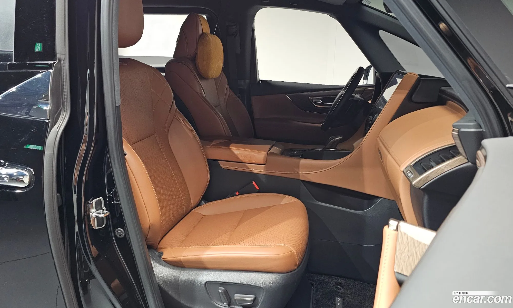 Toyota Alphard 2023 JTNAEACH5R8007436 — 27
