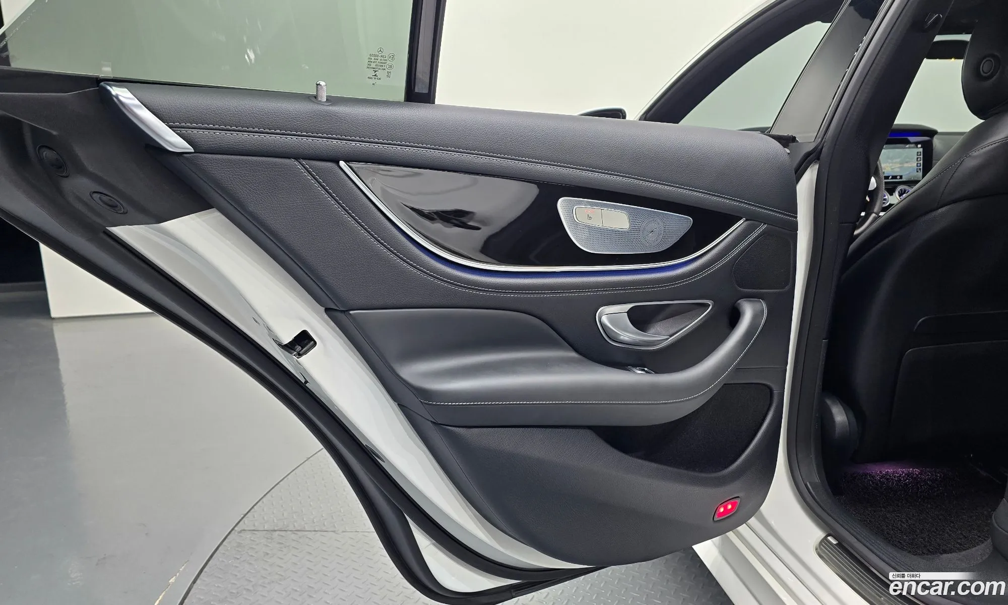 Mercedes-Benz AMG GT 2021 — 27