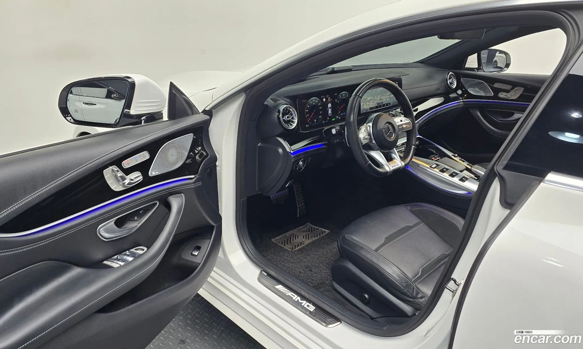 Mercedes-Benz AMG GT 2021 — 24