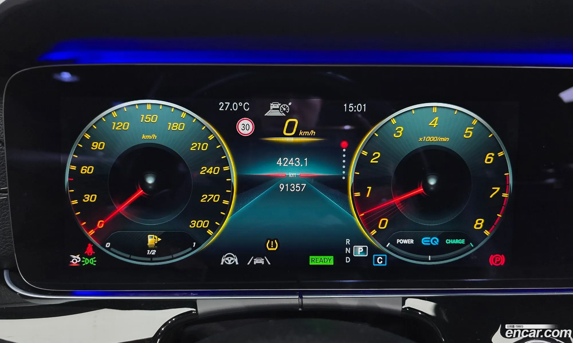 Mercedes-Benz AMG GT 2021 — 29