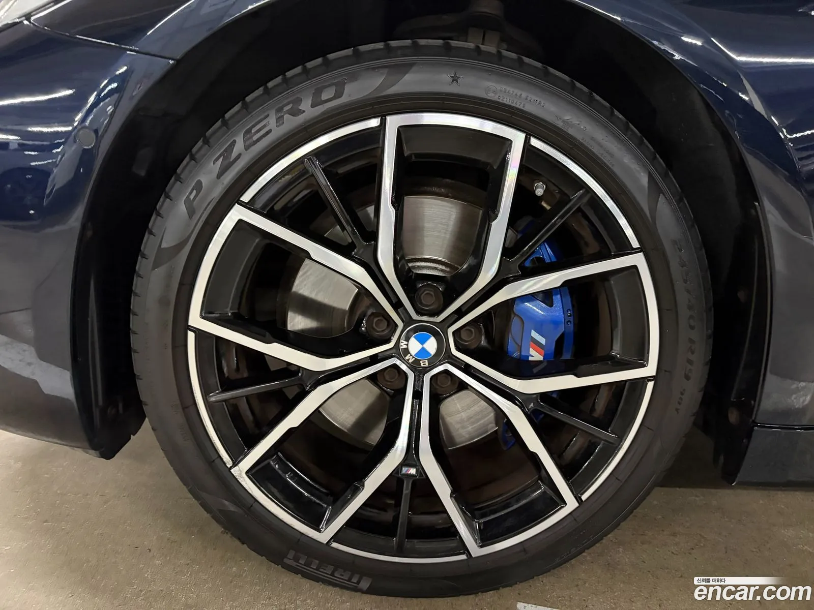 BMW 5 Series 2022 — 8