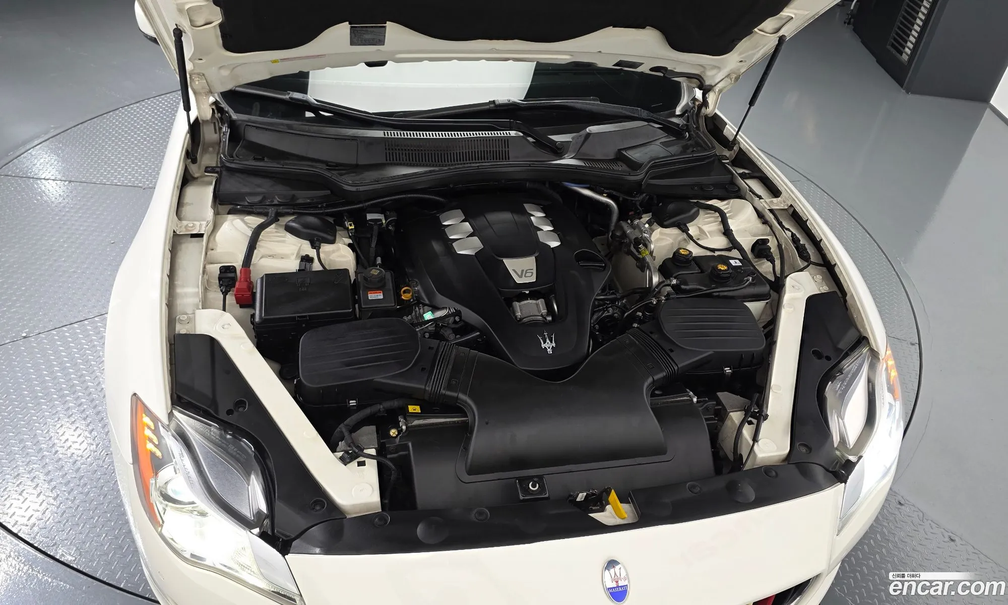 Maserati Quattroporte 2016 ZAM56XPA3G1172289 — 5