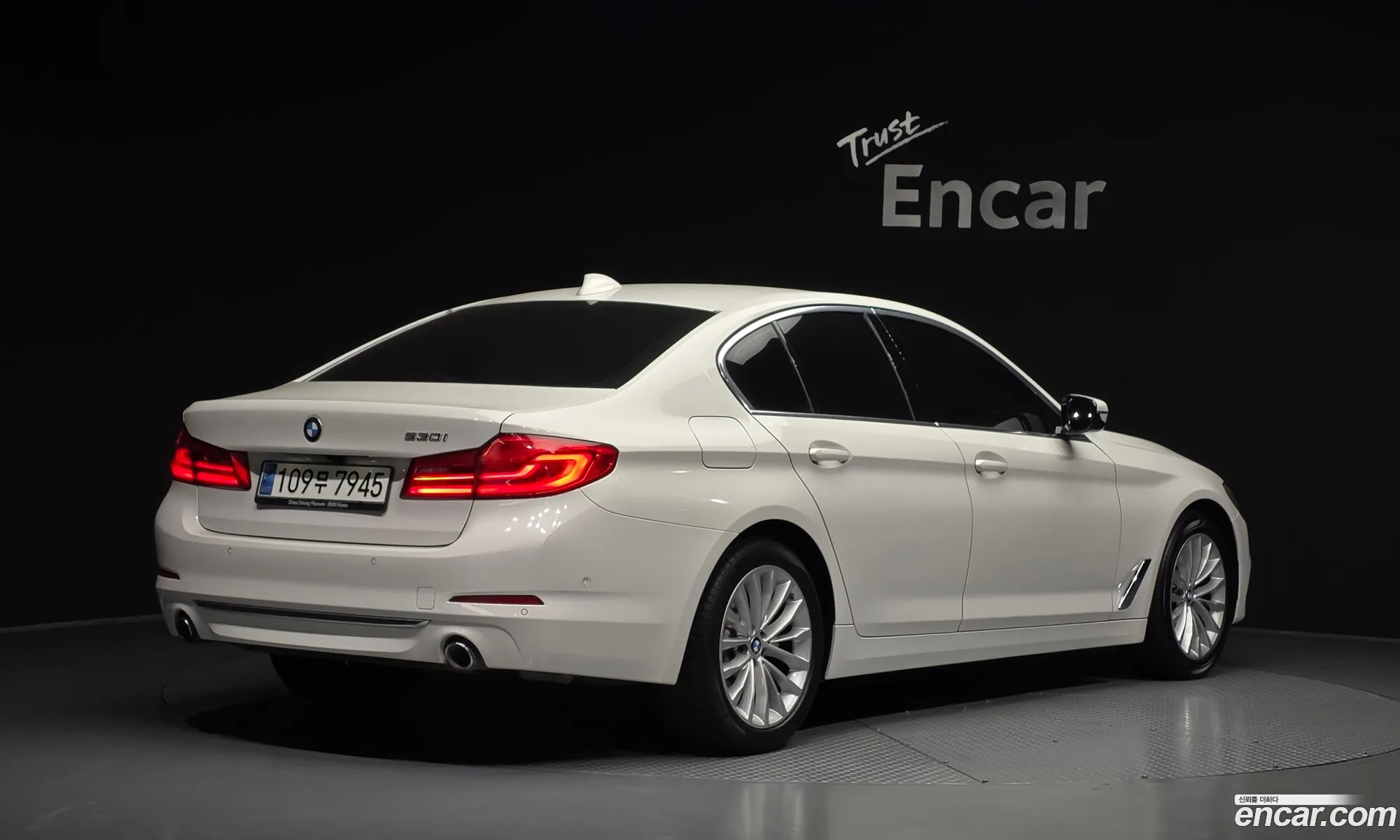 BMW 5 Series 2020 — 3
