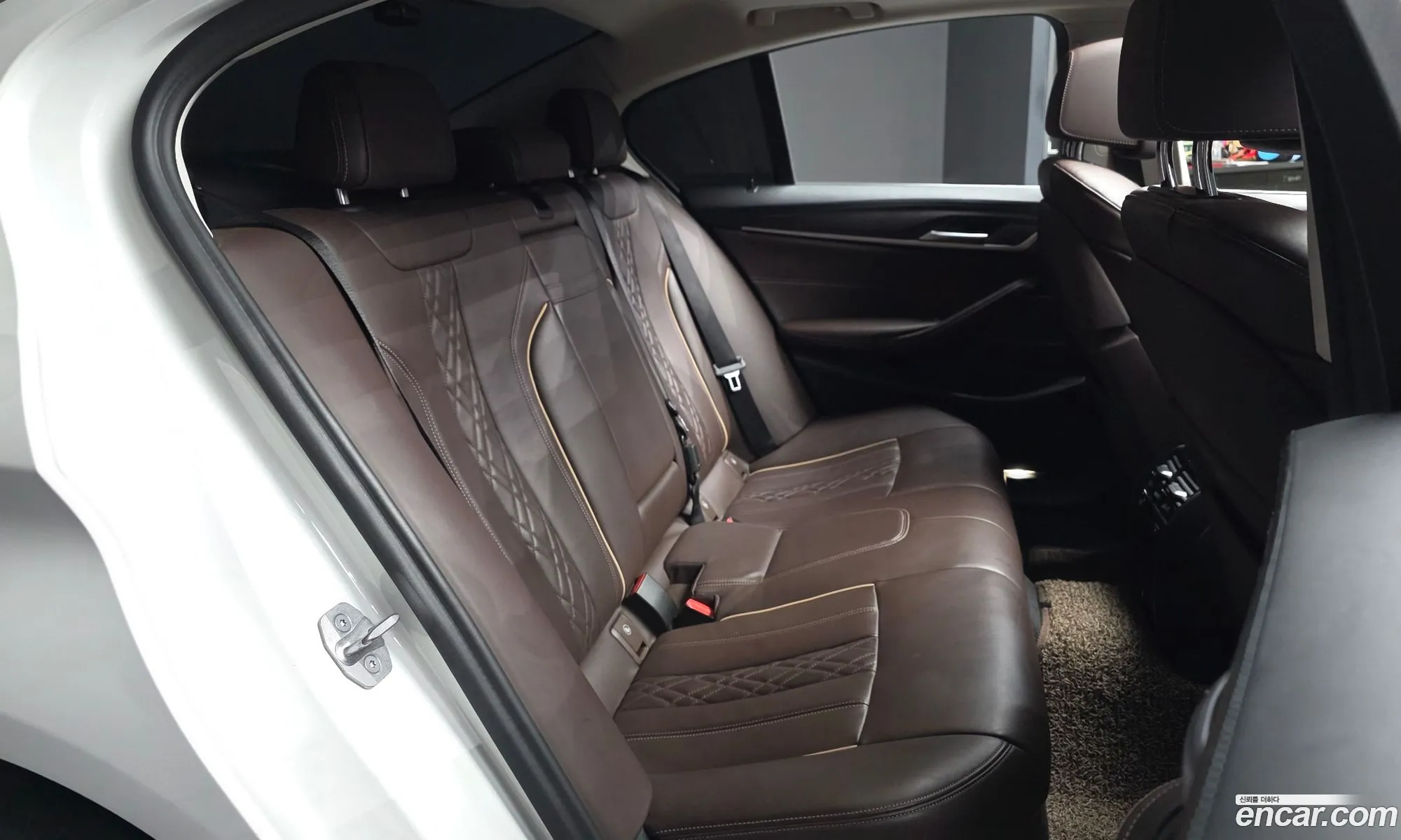 BMW 5 Series 2020 — 14
