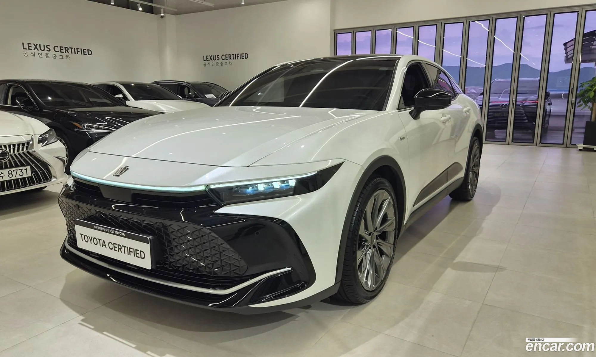 Toyota Crown Crossover 2025 — 19