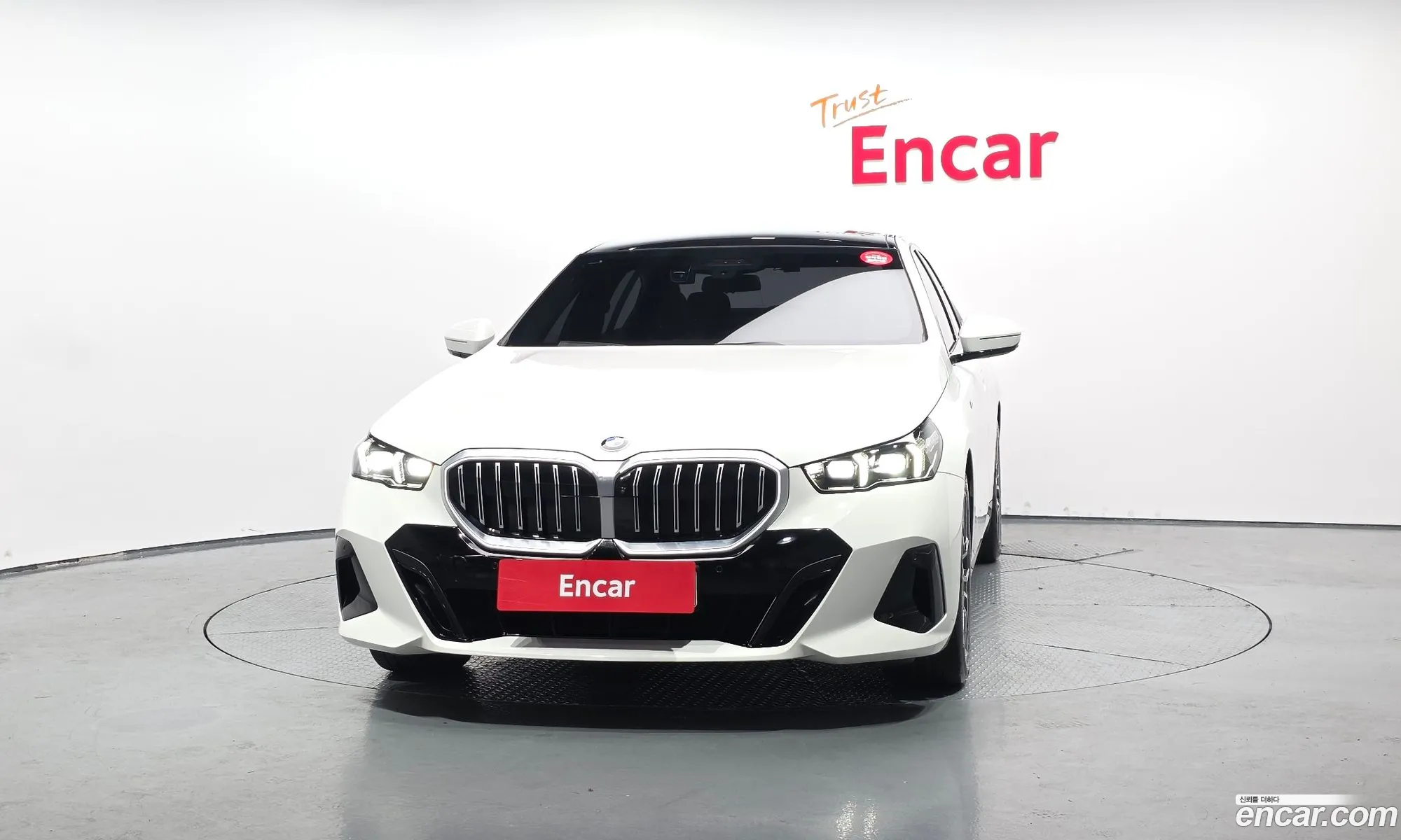 BMW 5 Series 2023 — 2