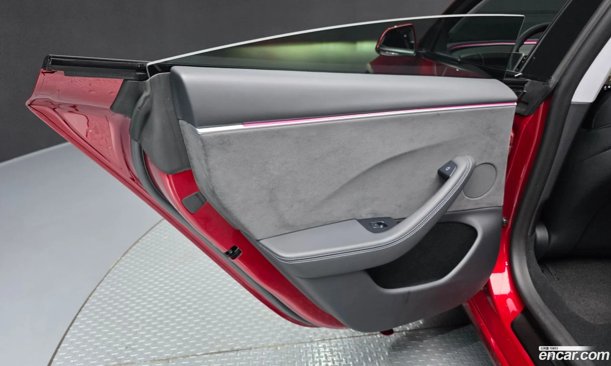 Tesla Model 3 2024 LRW3E7ET5RC191823 — 24
