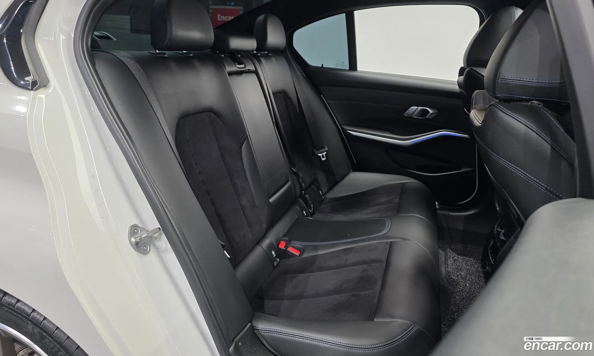BMW 3 Series 2019 WBA5V5101LFH45764 — 13