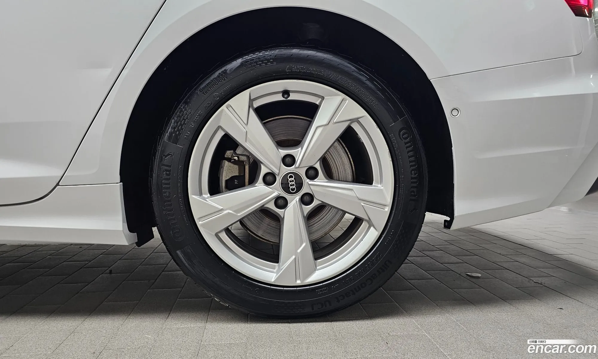 Audi A6 2021 WAUZZZF24MN028058 — 19